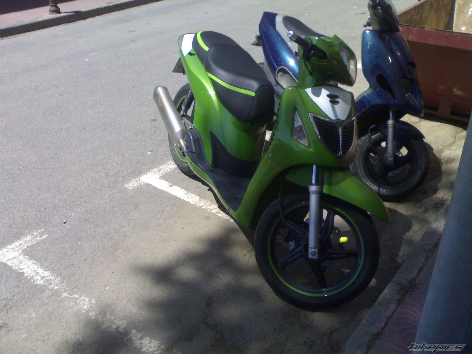 Photo 1526247