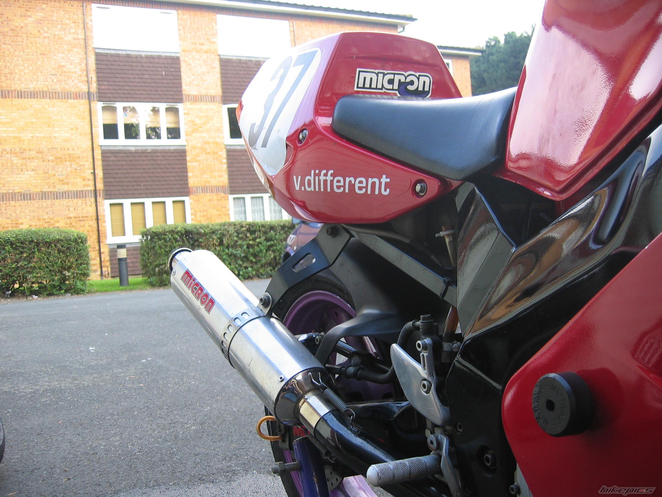 Photo 1526452