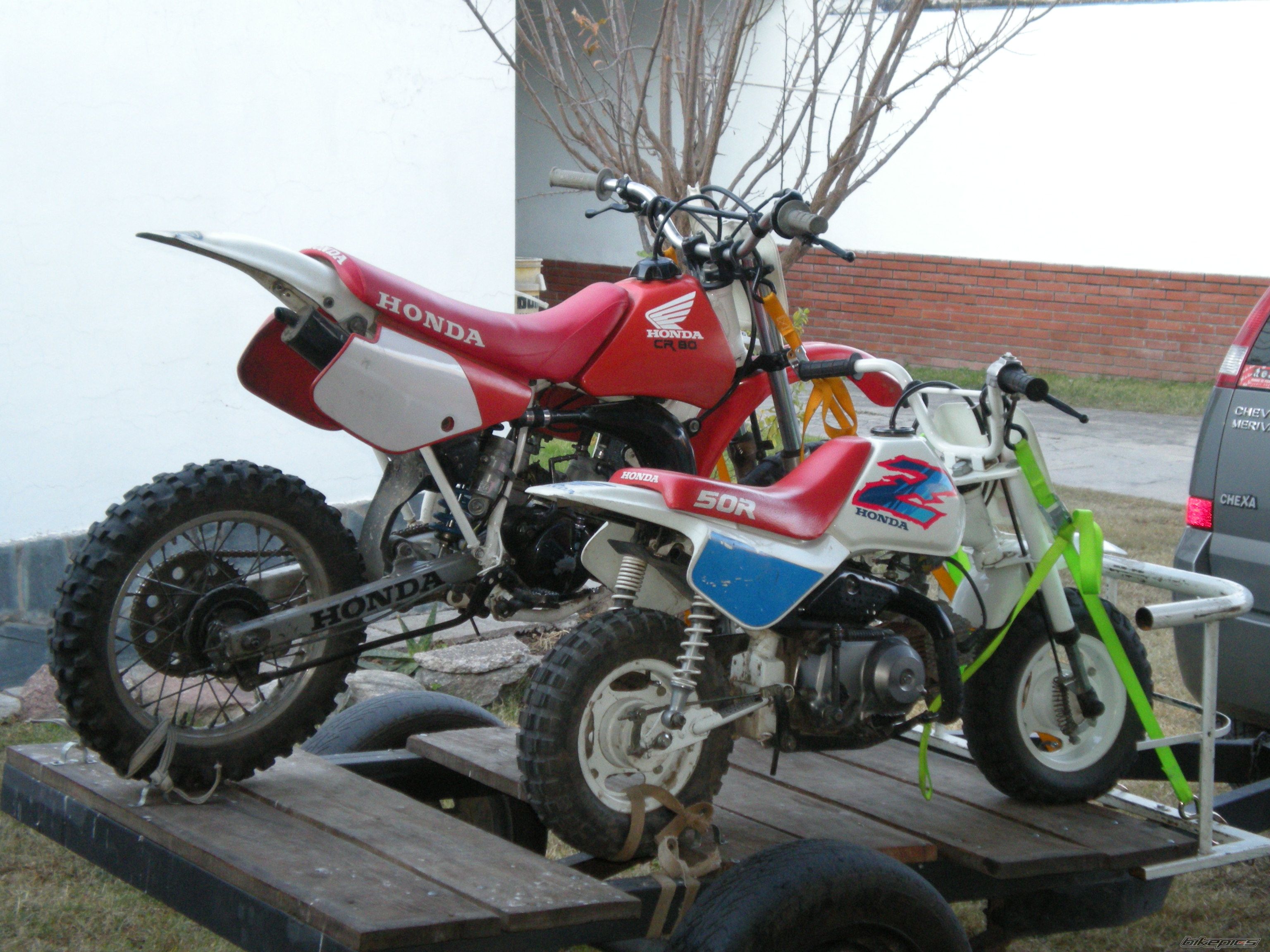 Photo 1526457