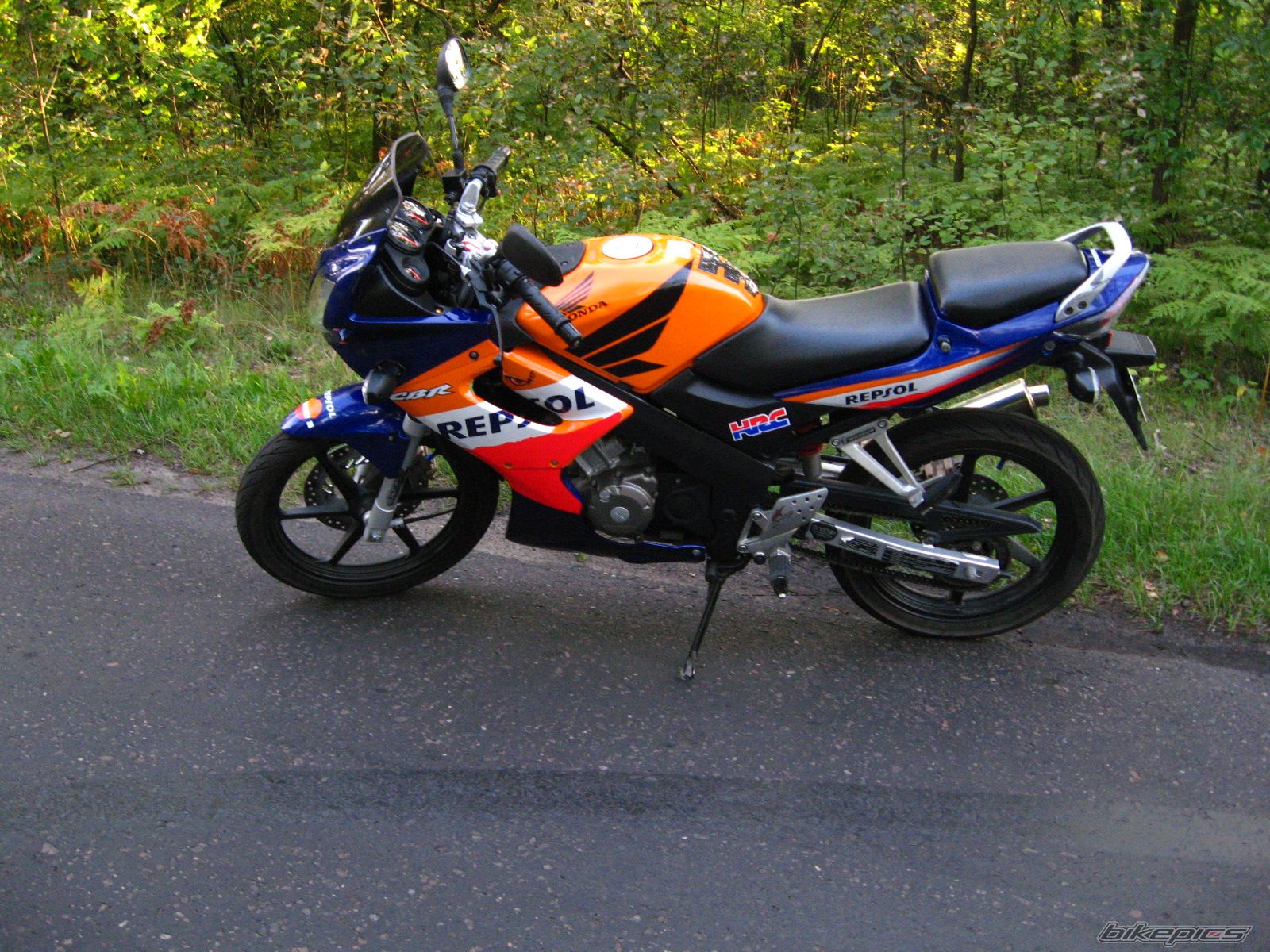 Photo 1526535