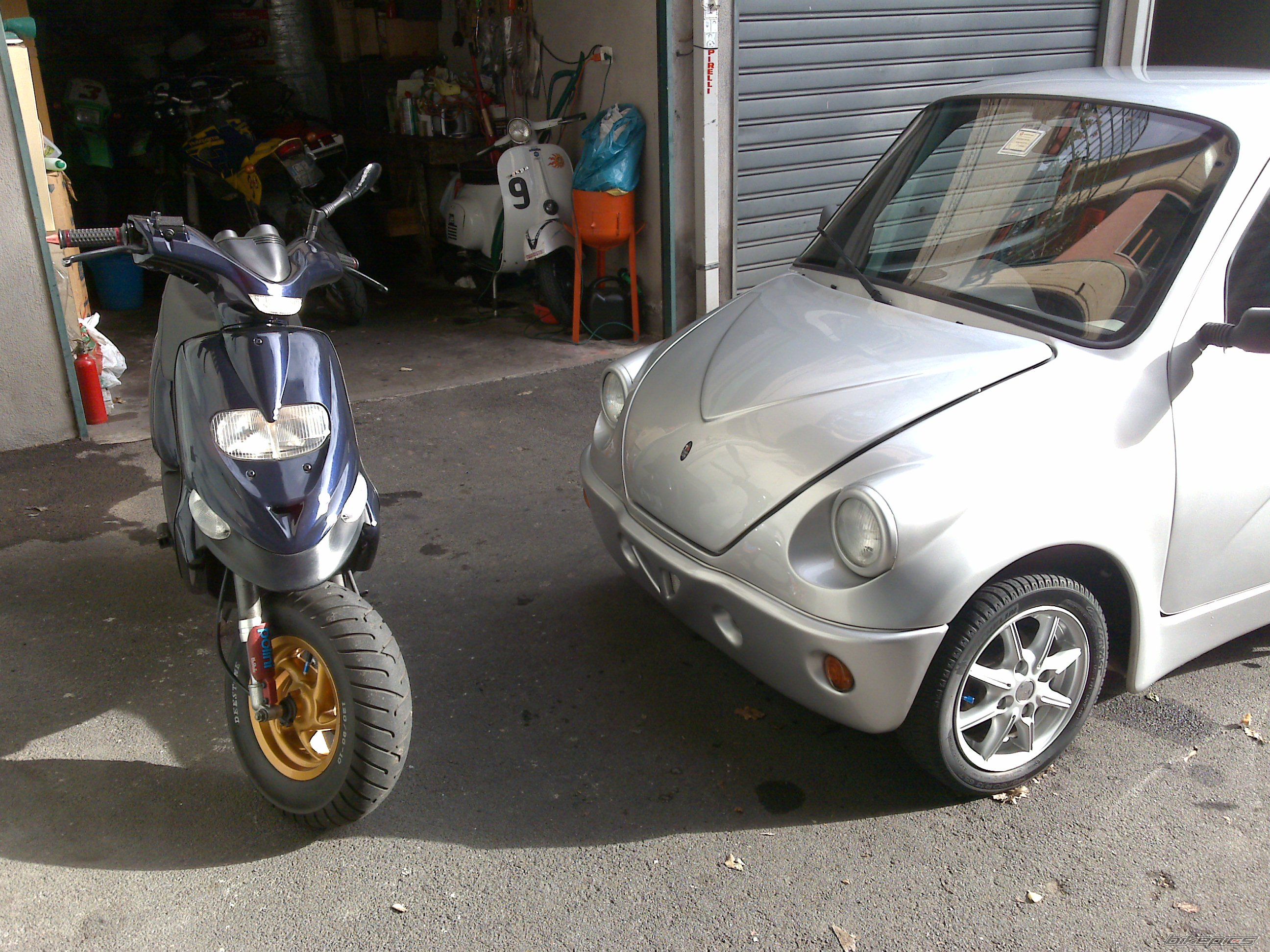 Photo 1526598