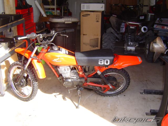Photo 1526605