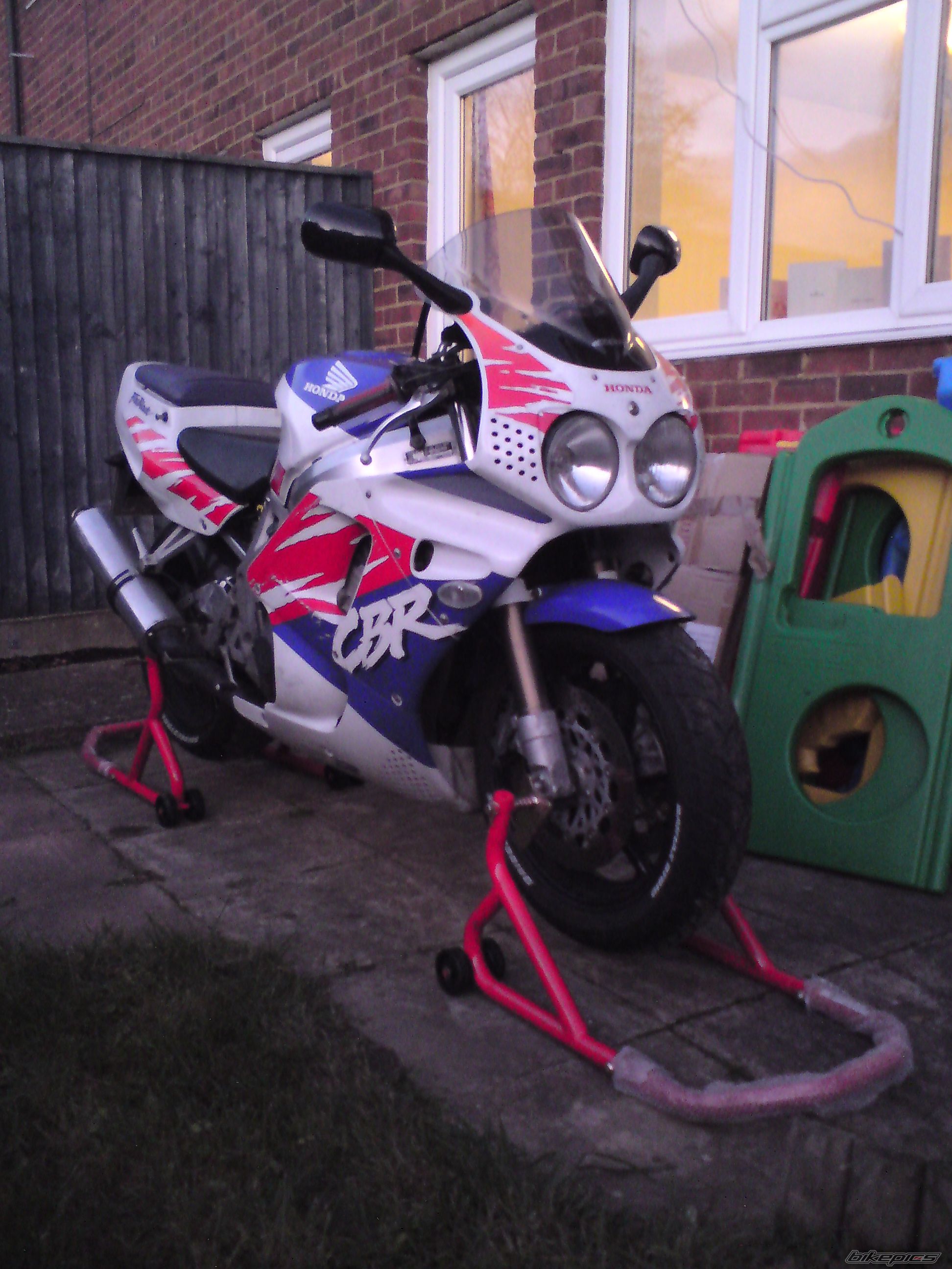 Photo 1526779