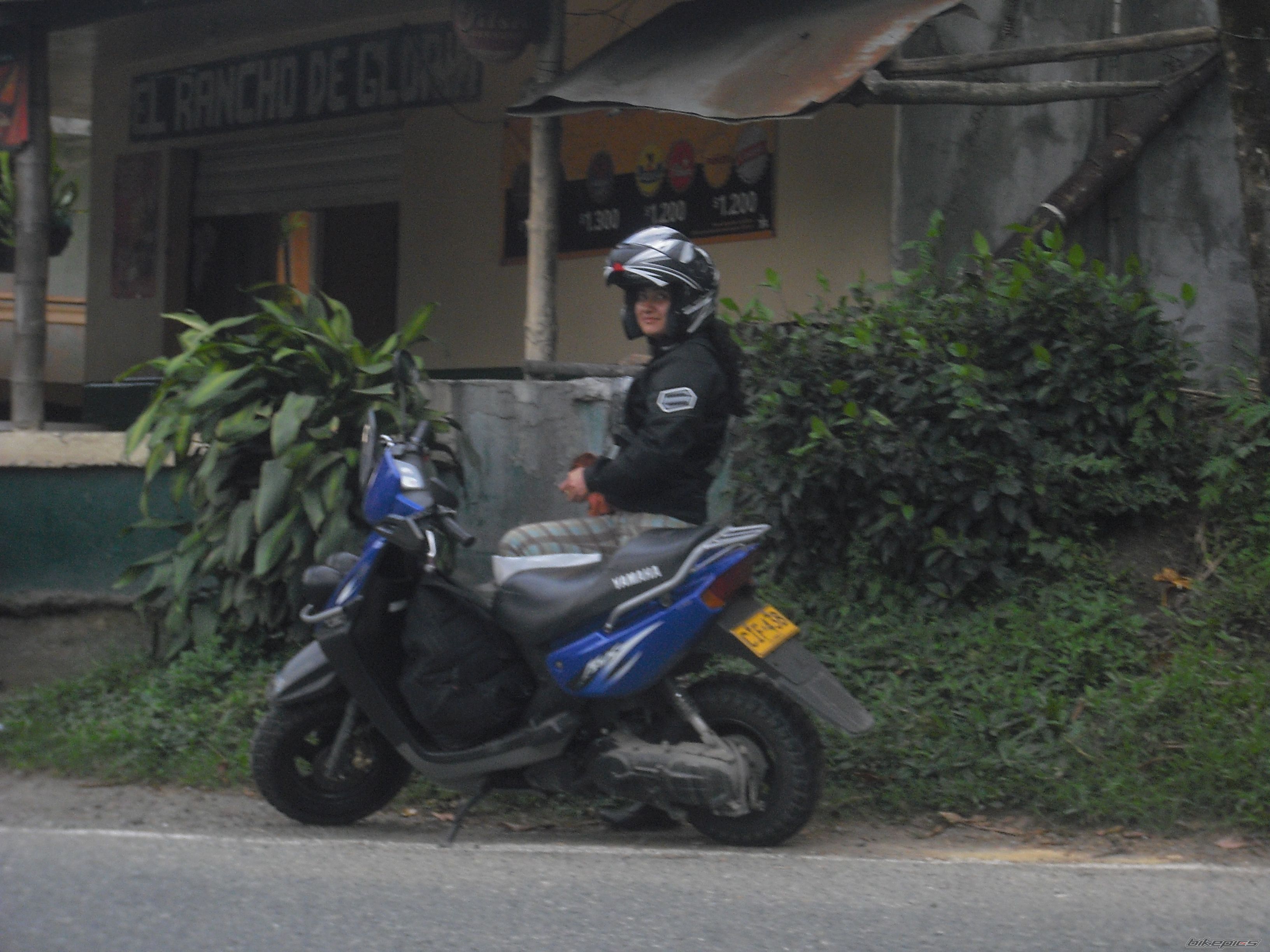 Photo 1526846
