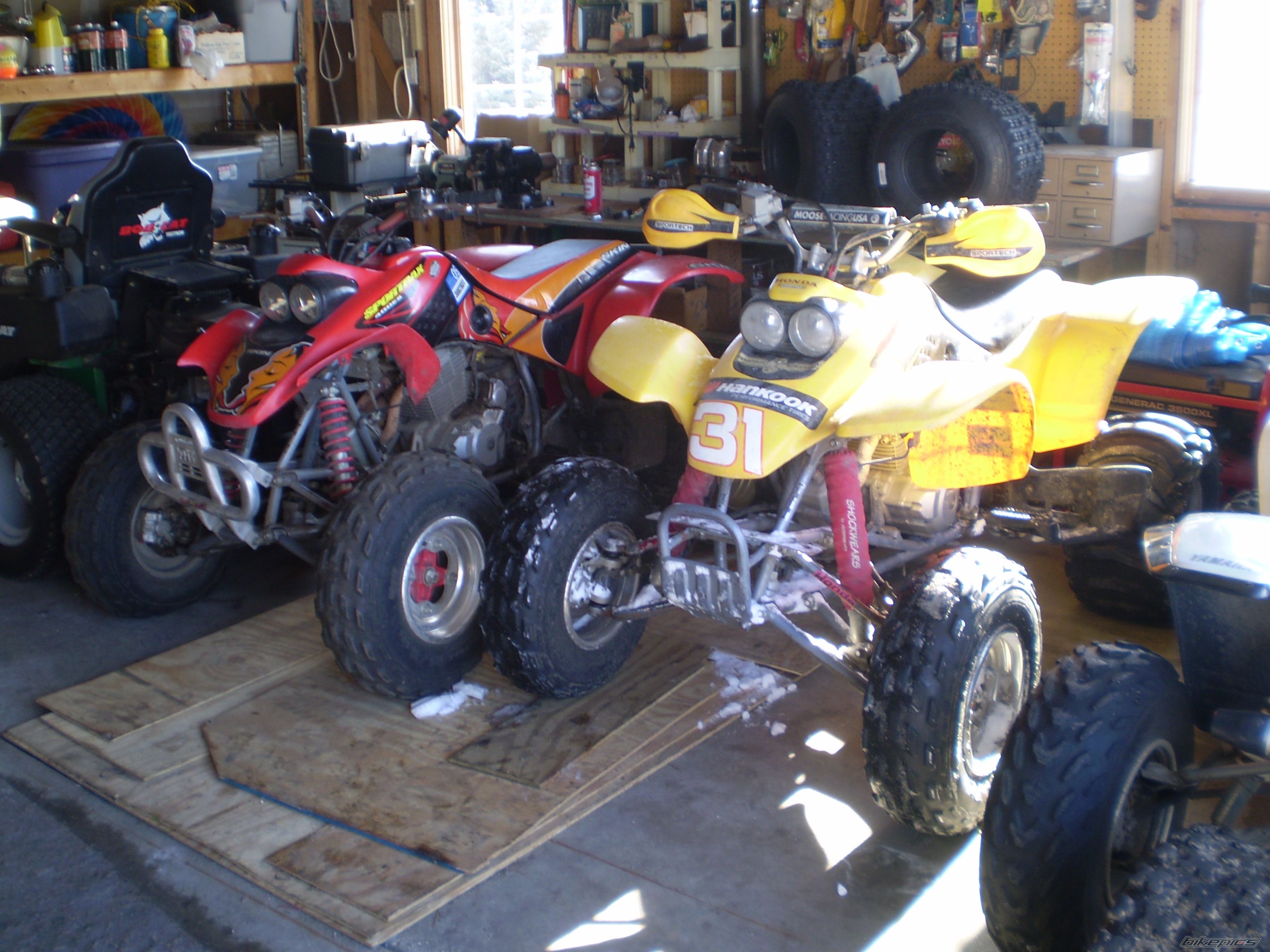 Photo 1526899