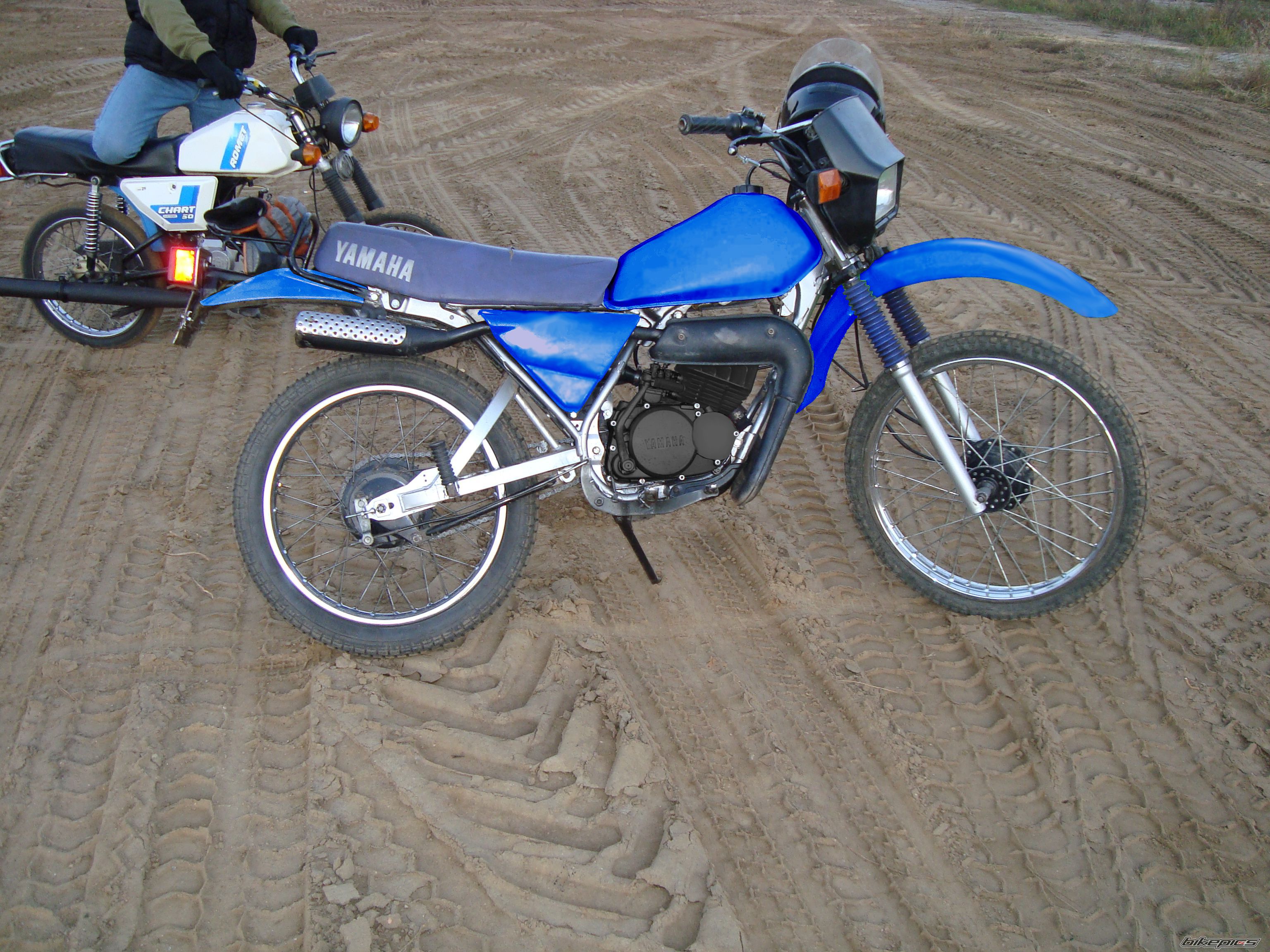 Photo 1526944