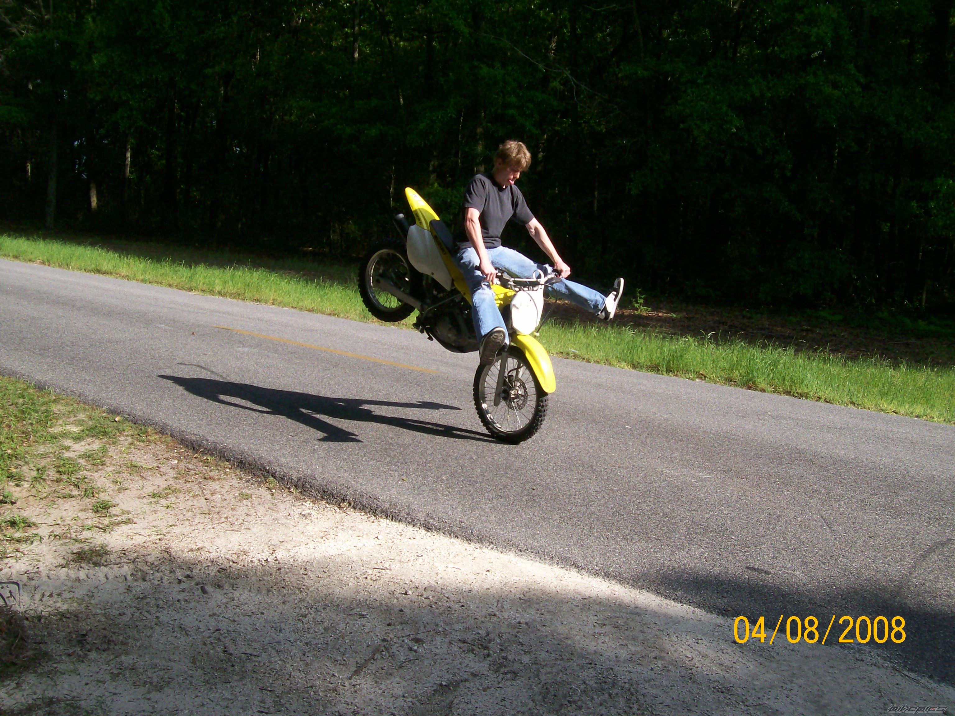 Photo 1526987