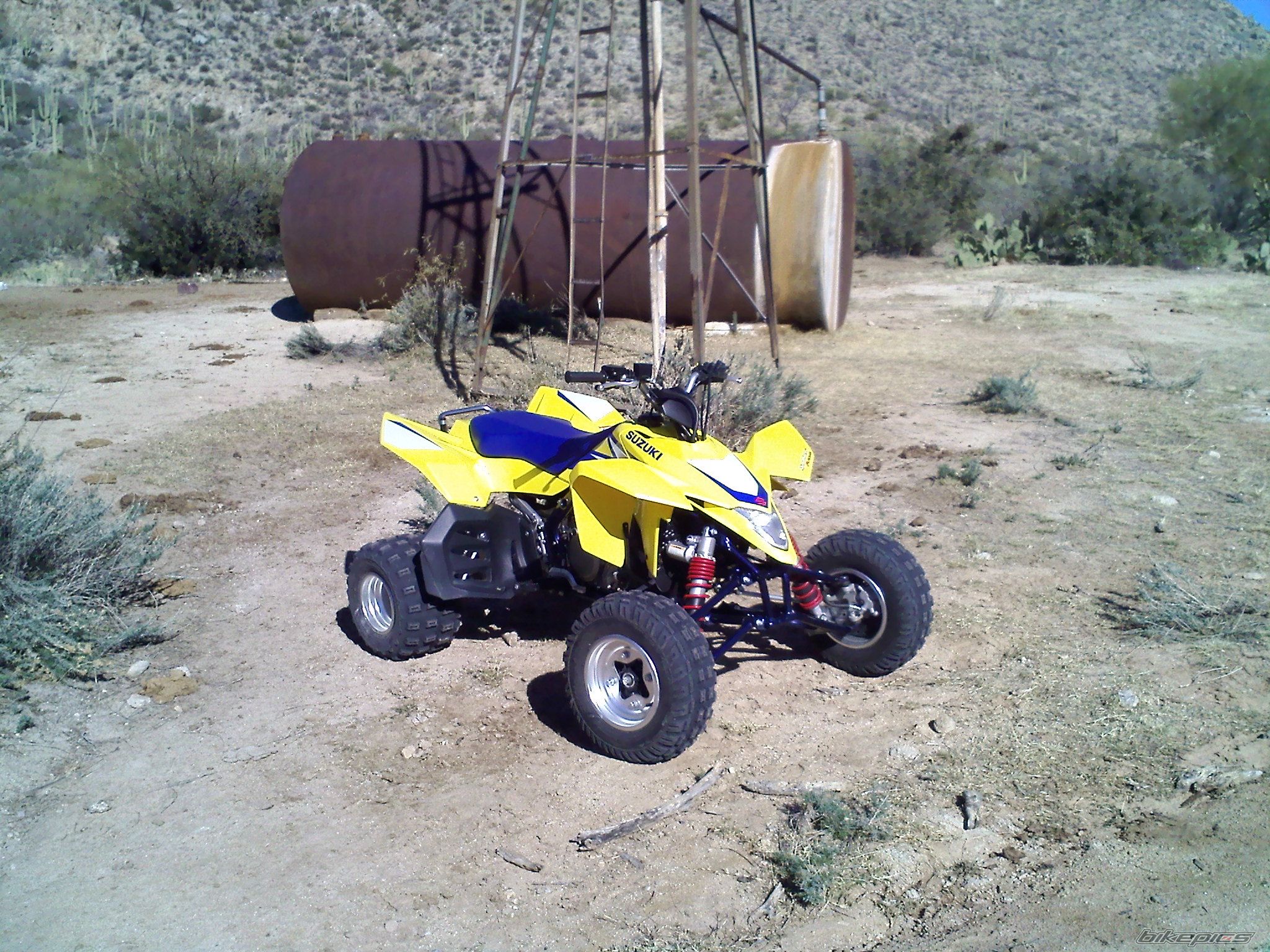Photo 1527025