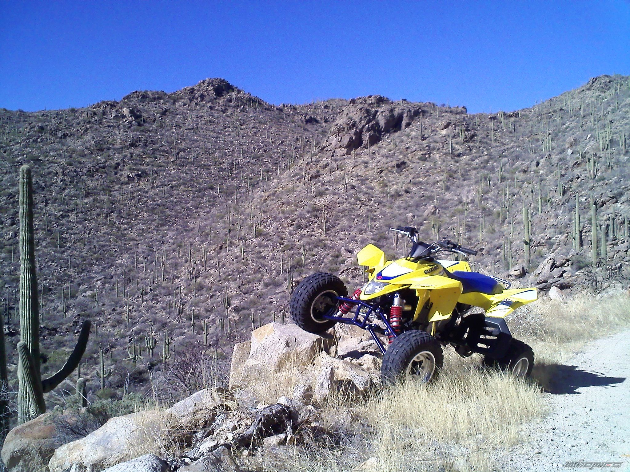 Photo 1527034