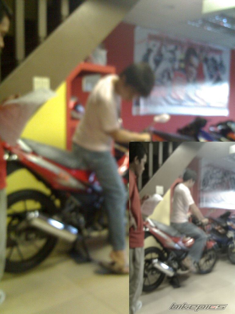 Photo 1527081