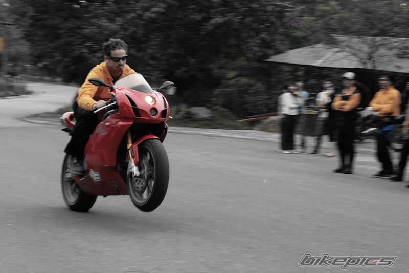 Photo 1527096