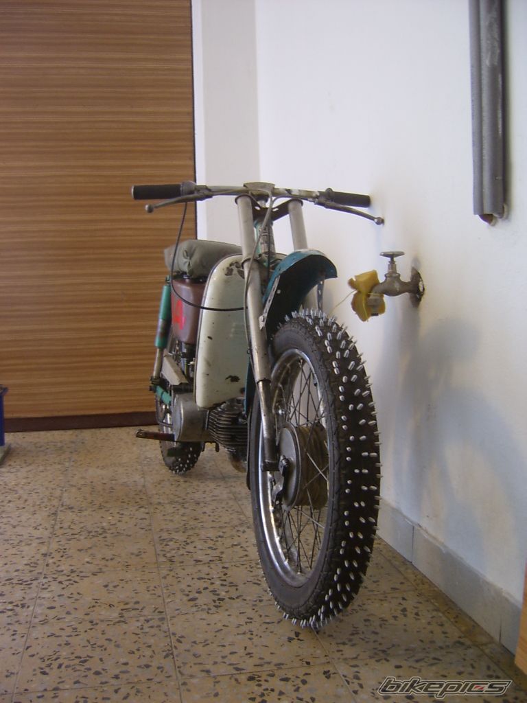 Photo 1527167