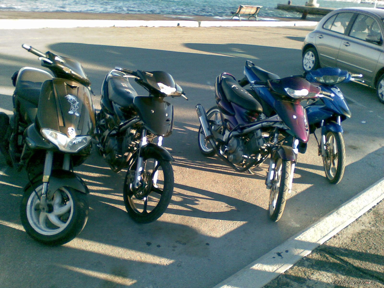 Photo 1527256