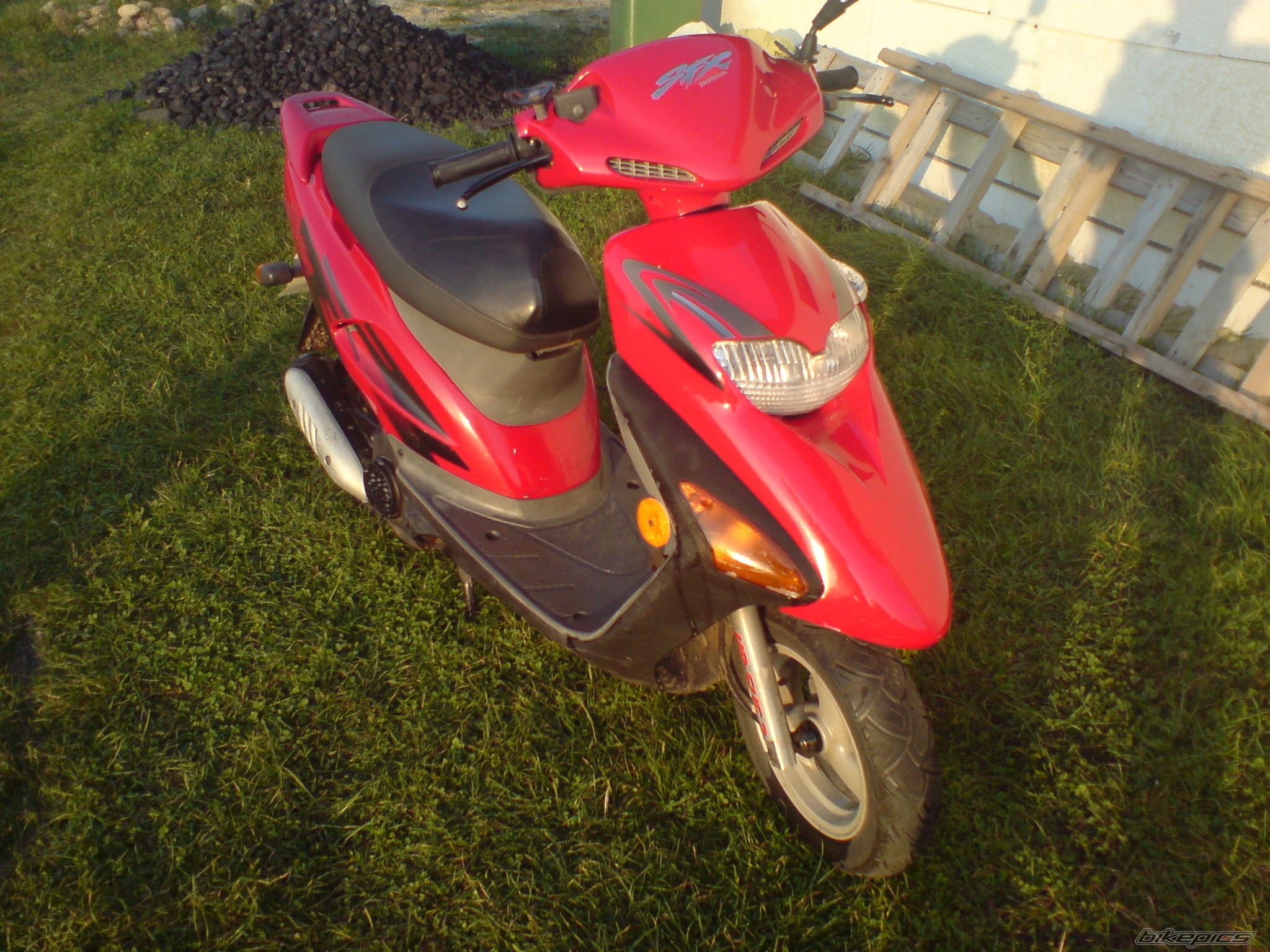 Photo 1527281