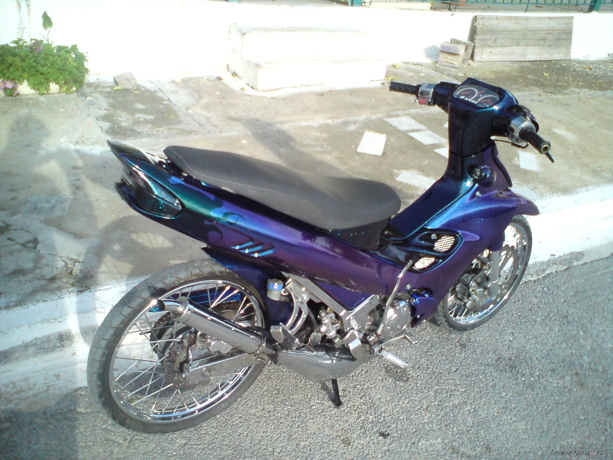 Photo 1527294