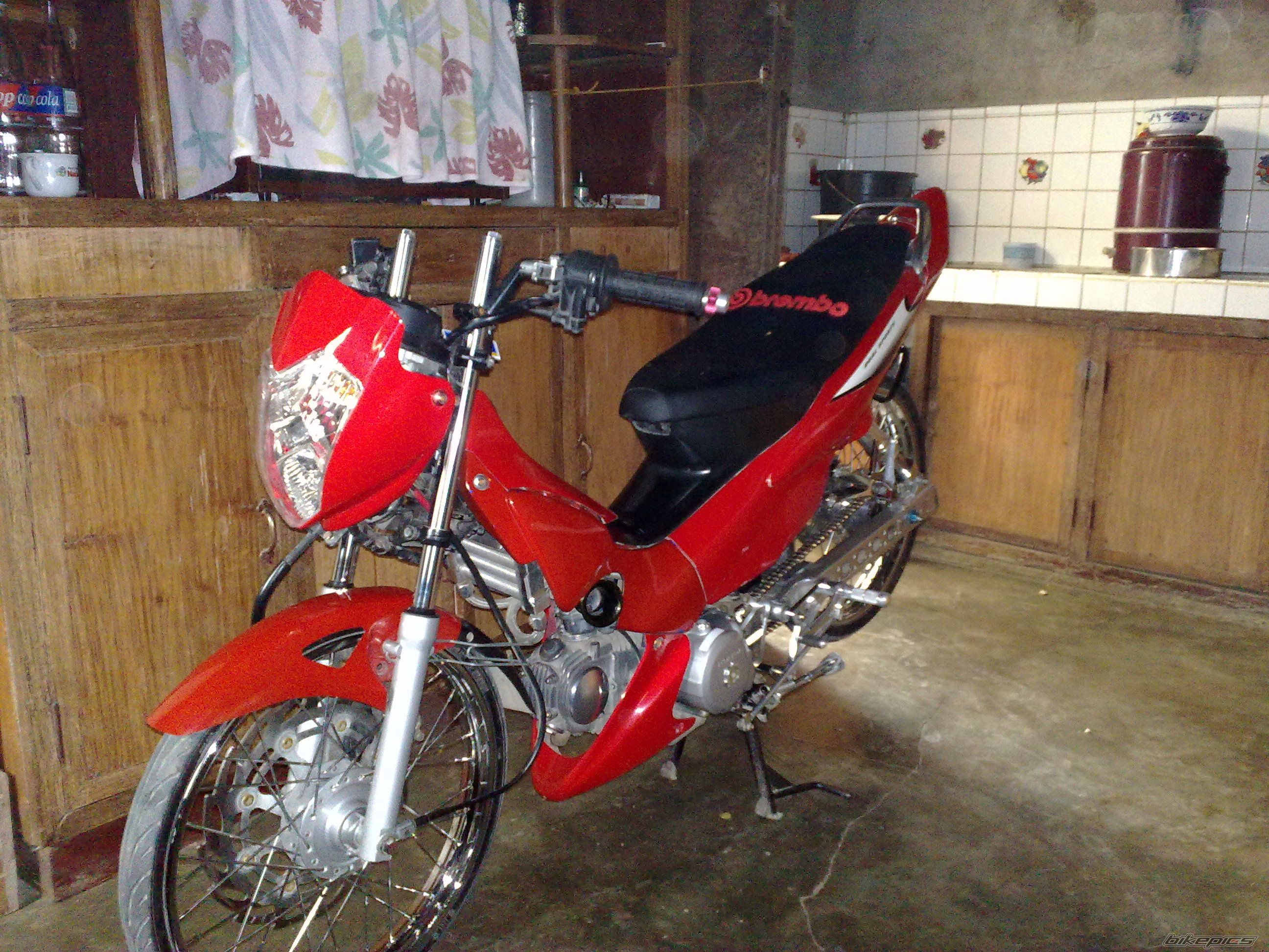 Photo 1527328