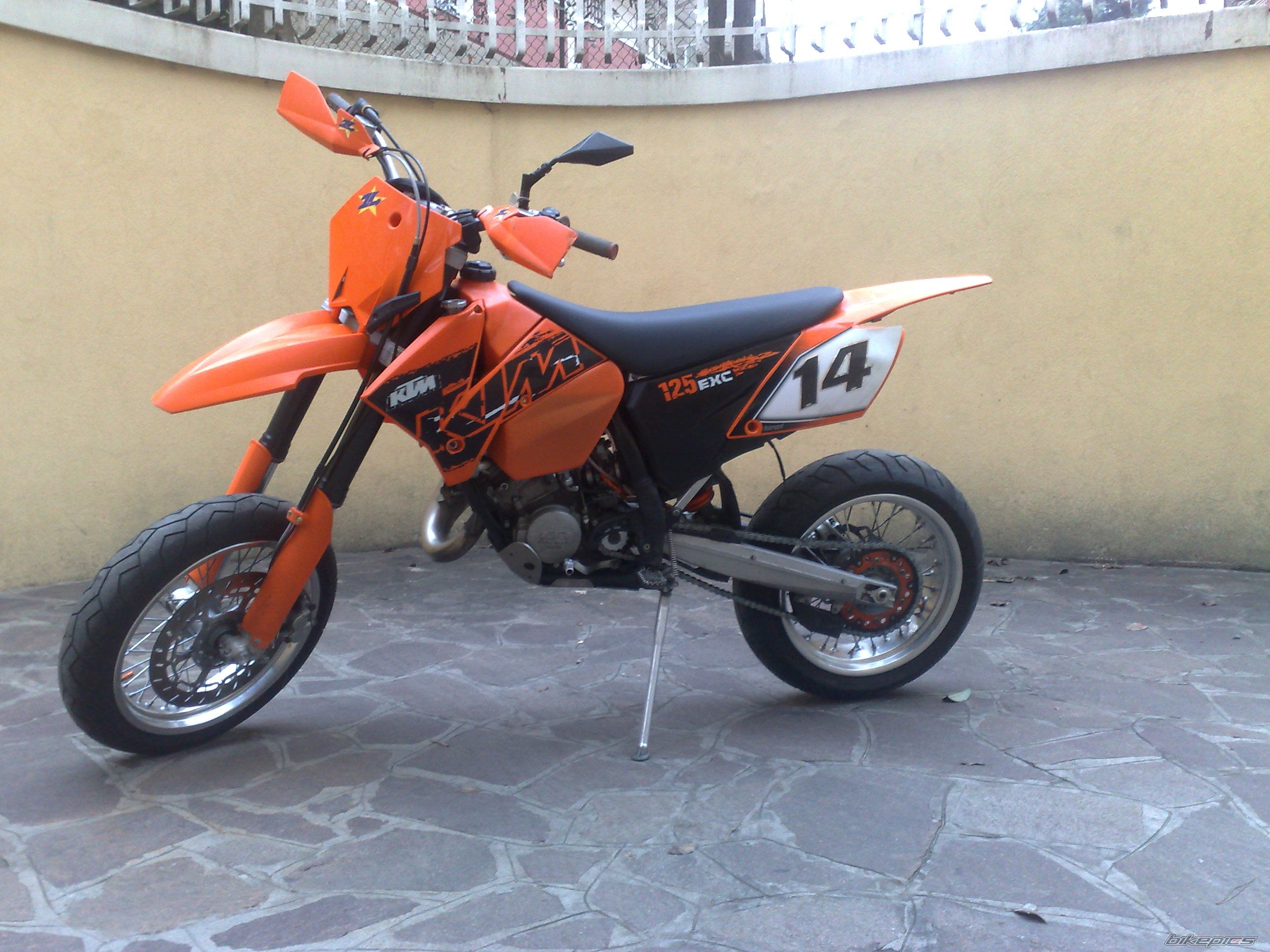Photo 1527350