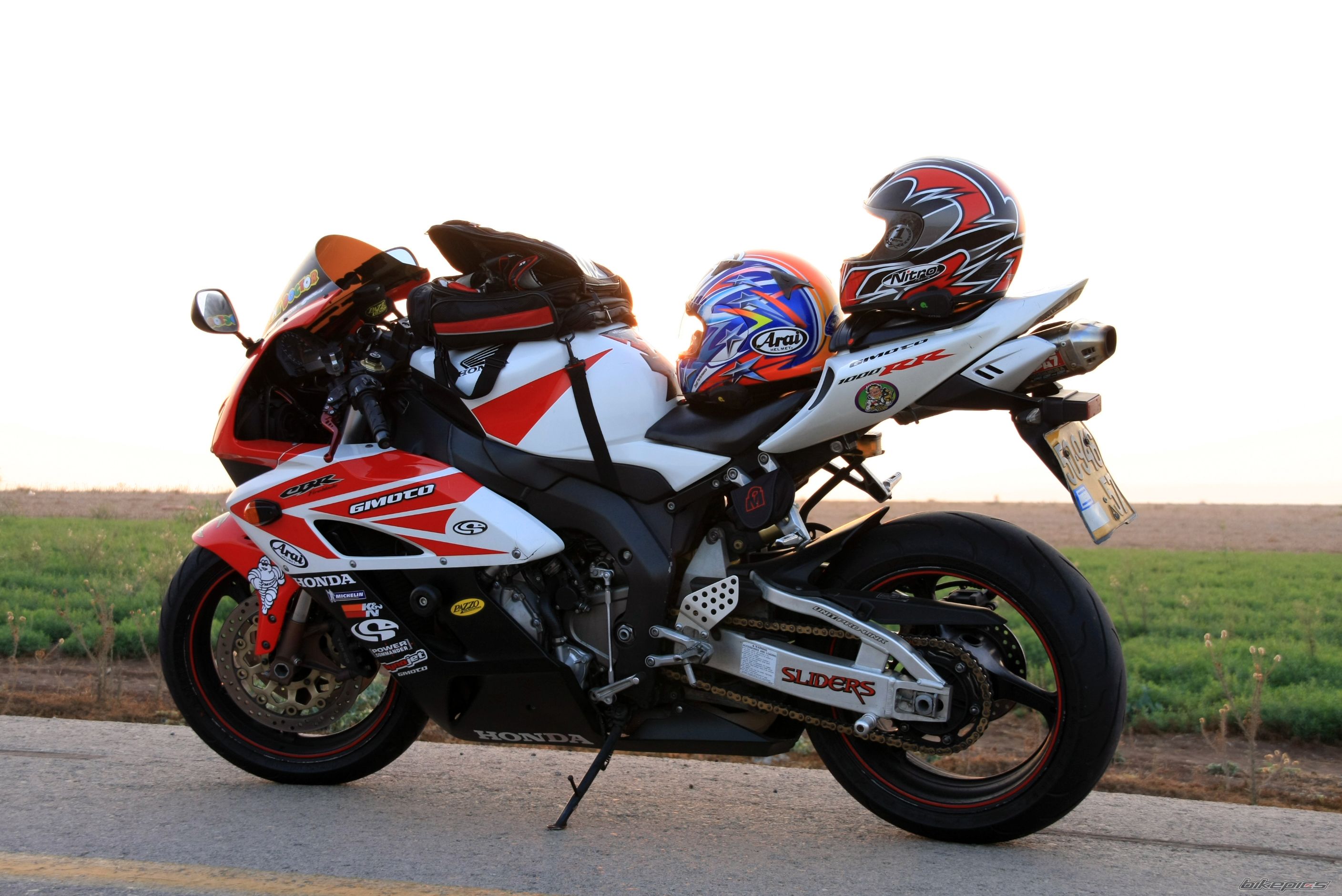 Bike Photo 1527381