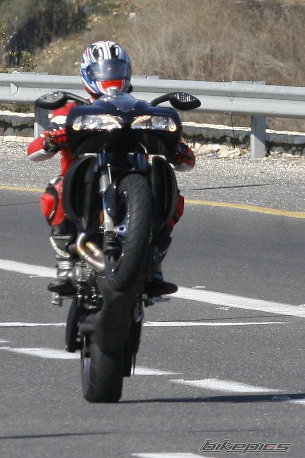 Photo 1527425