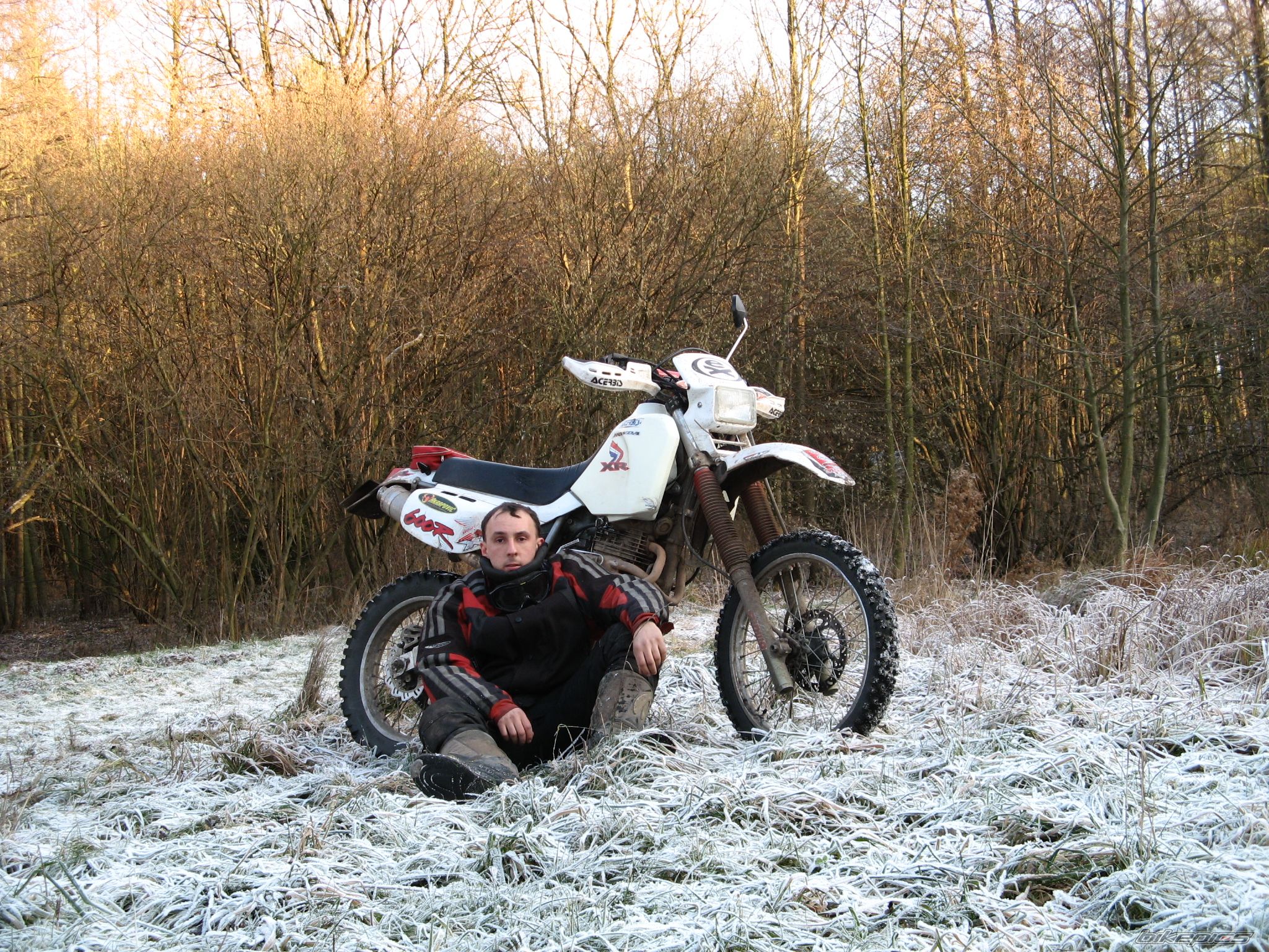 Photo 1527472