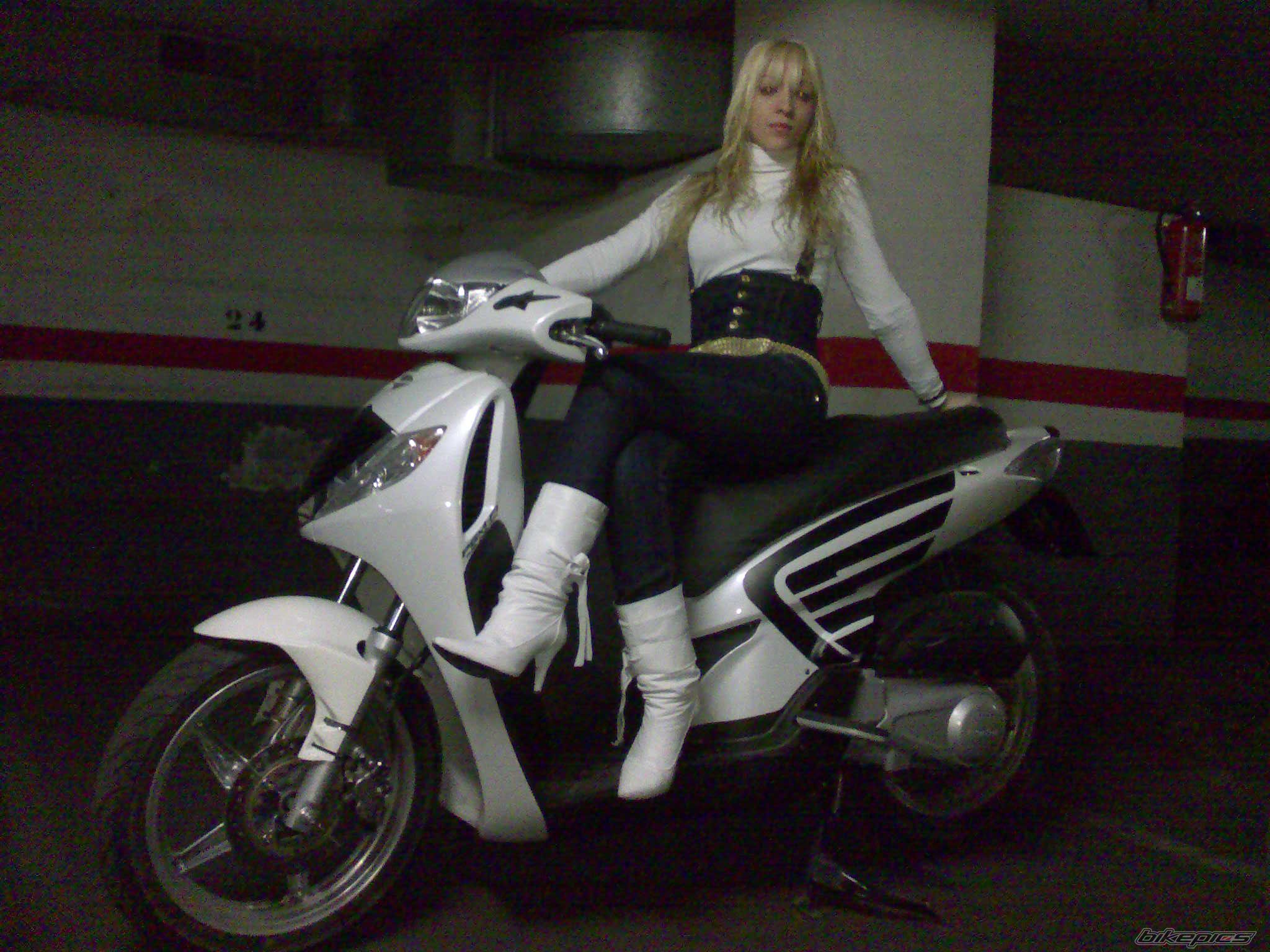 Bike Photo 1527476
