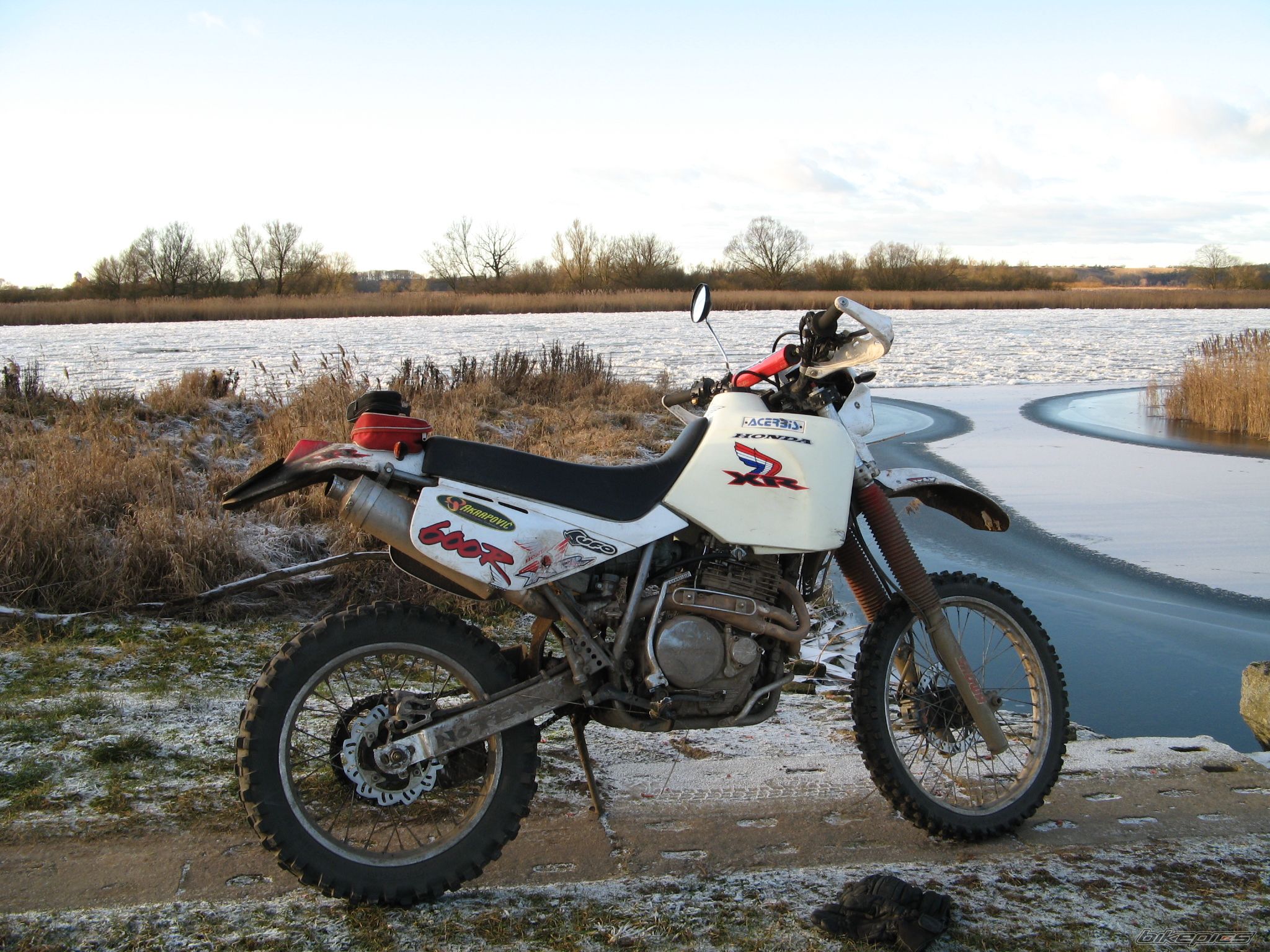 Photo 1527477