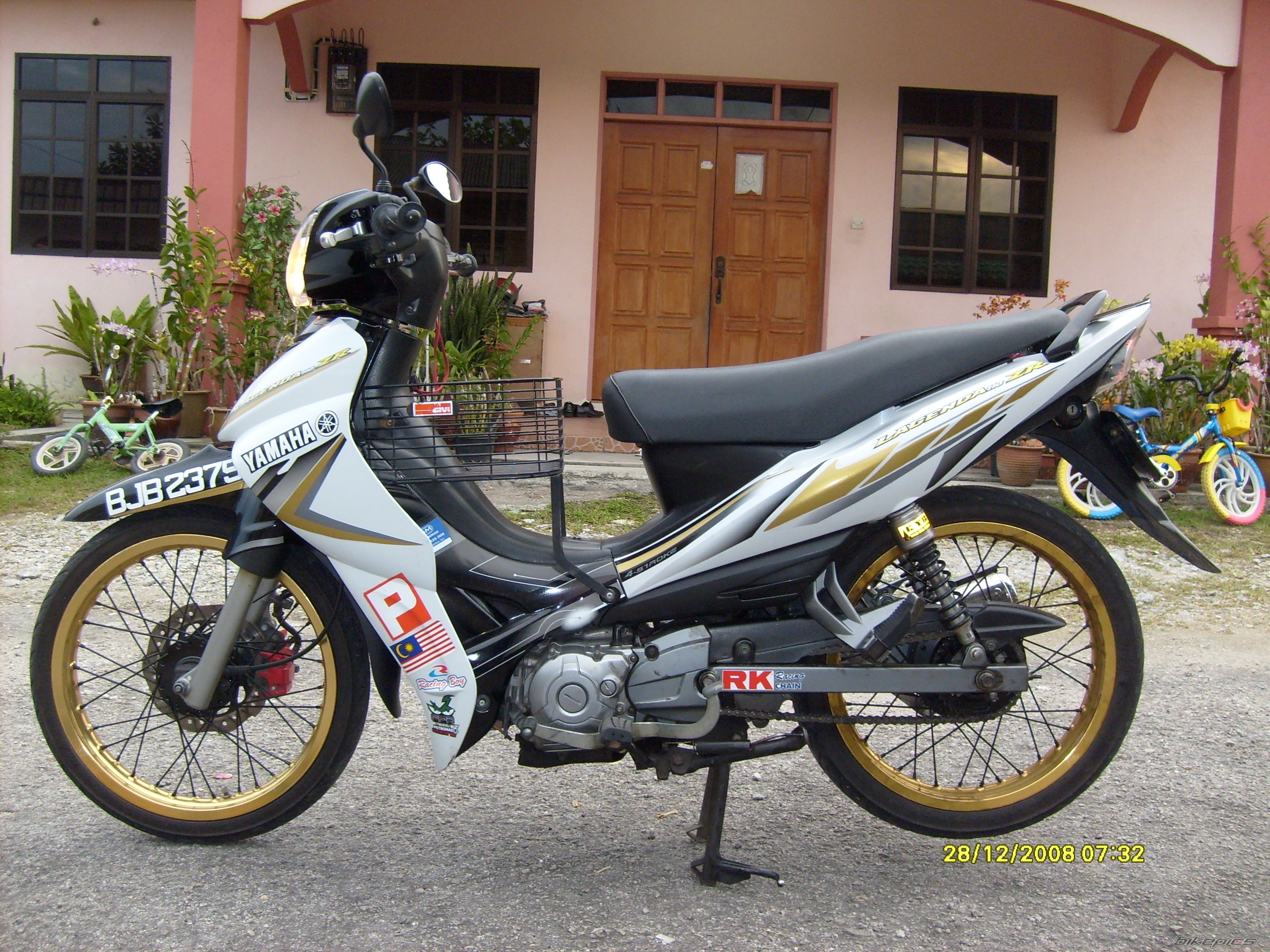 Photo 1527529