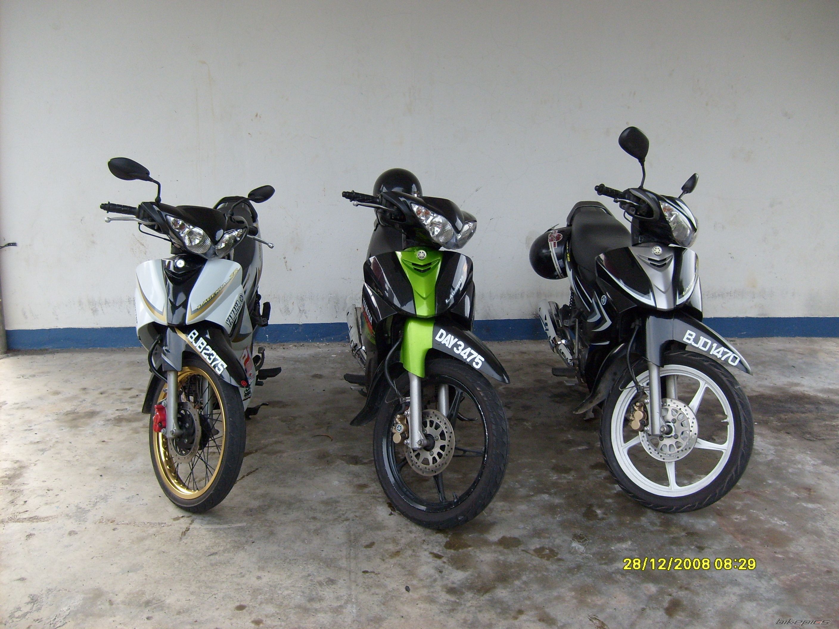 Photo 1527553