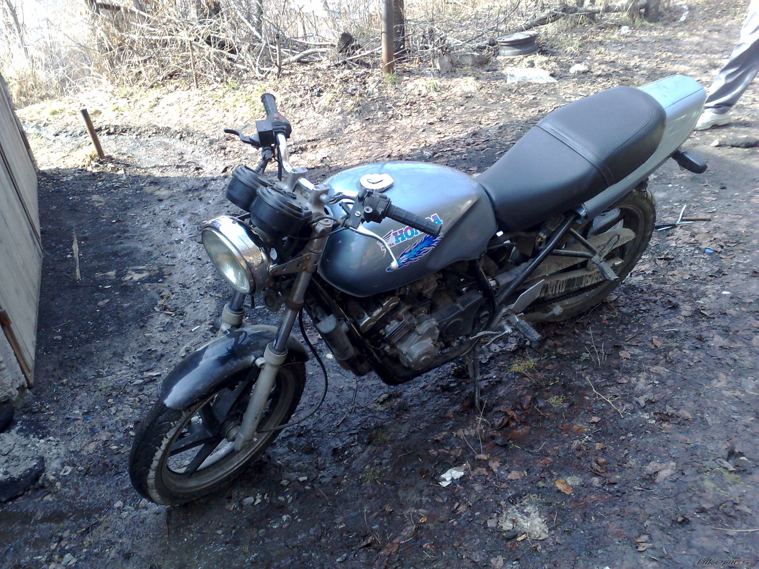Photo 1527621