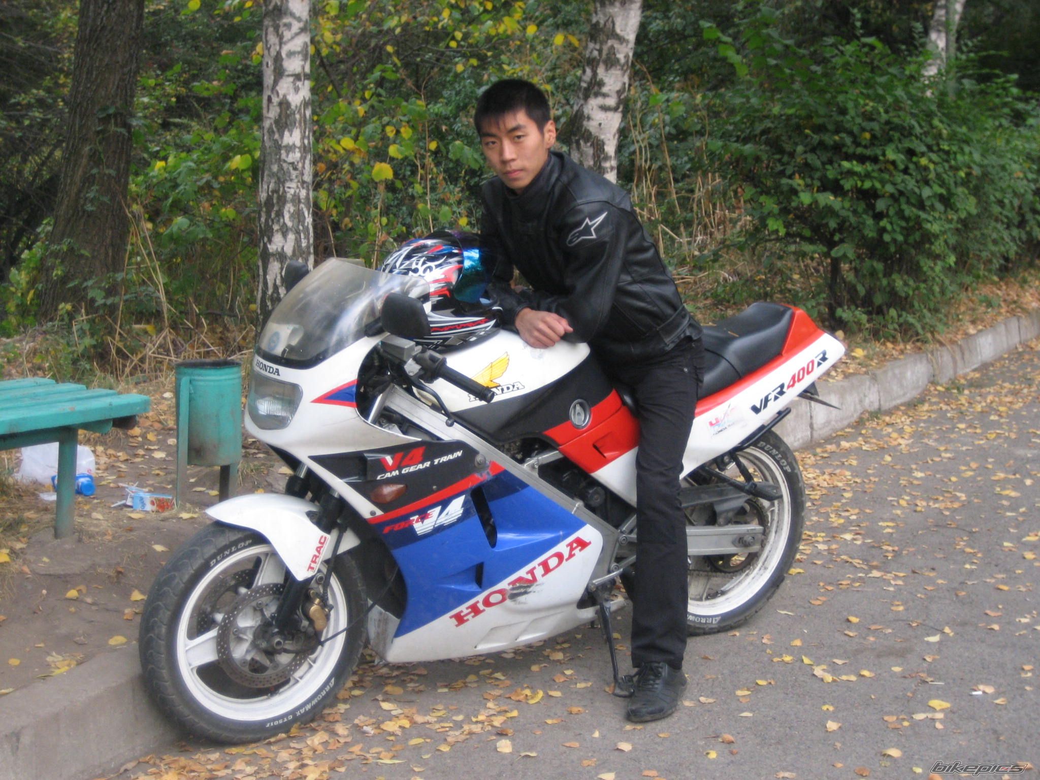 Photo 1527711