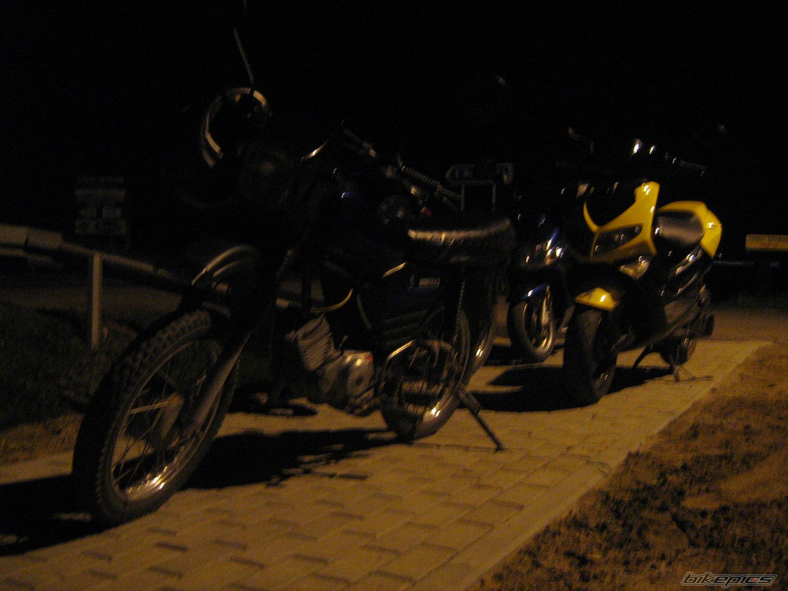Photo 1527713