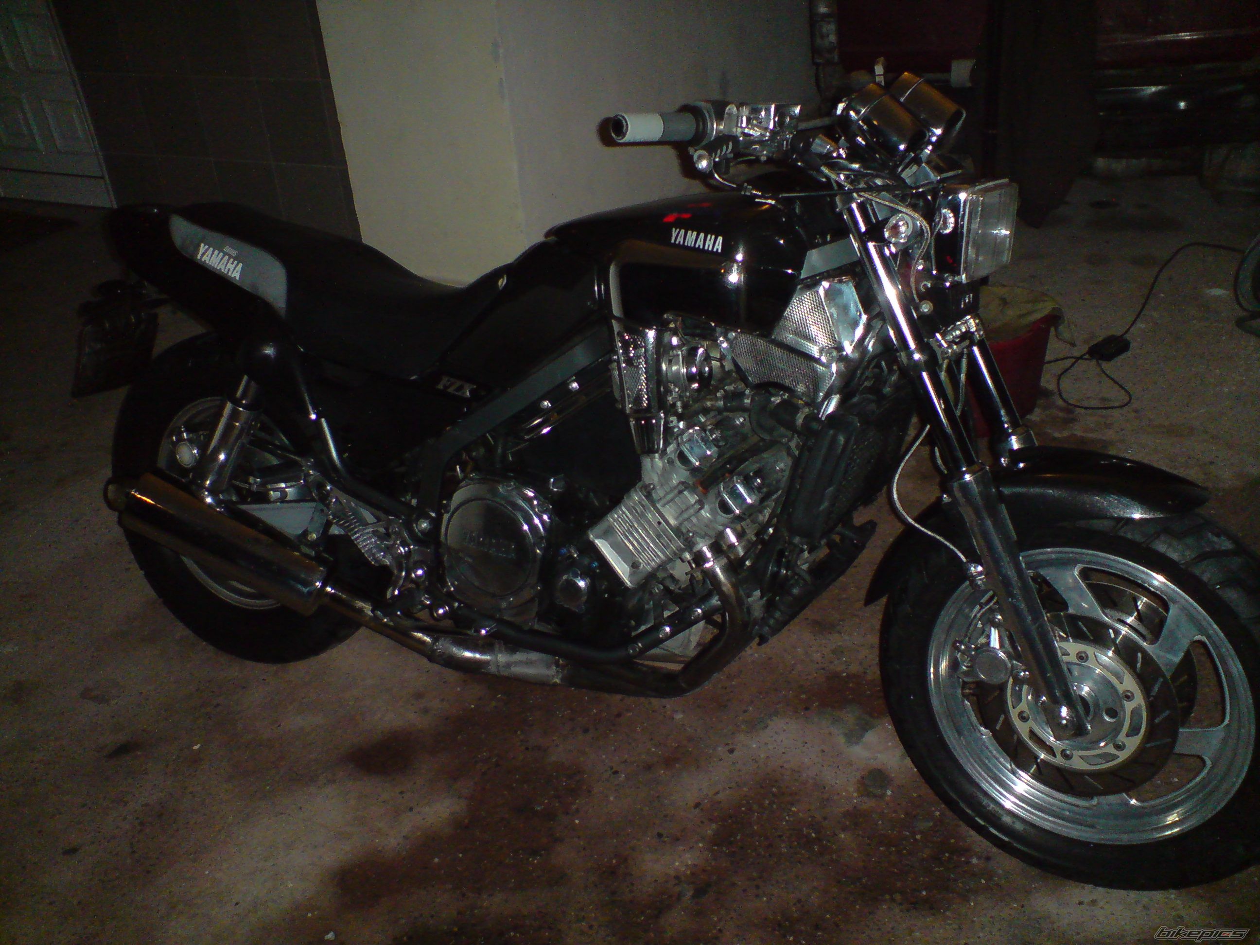 Photo 1527853