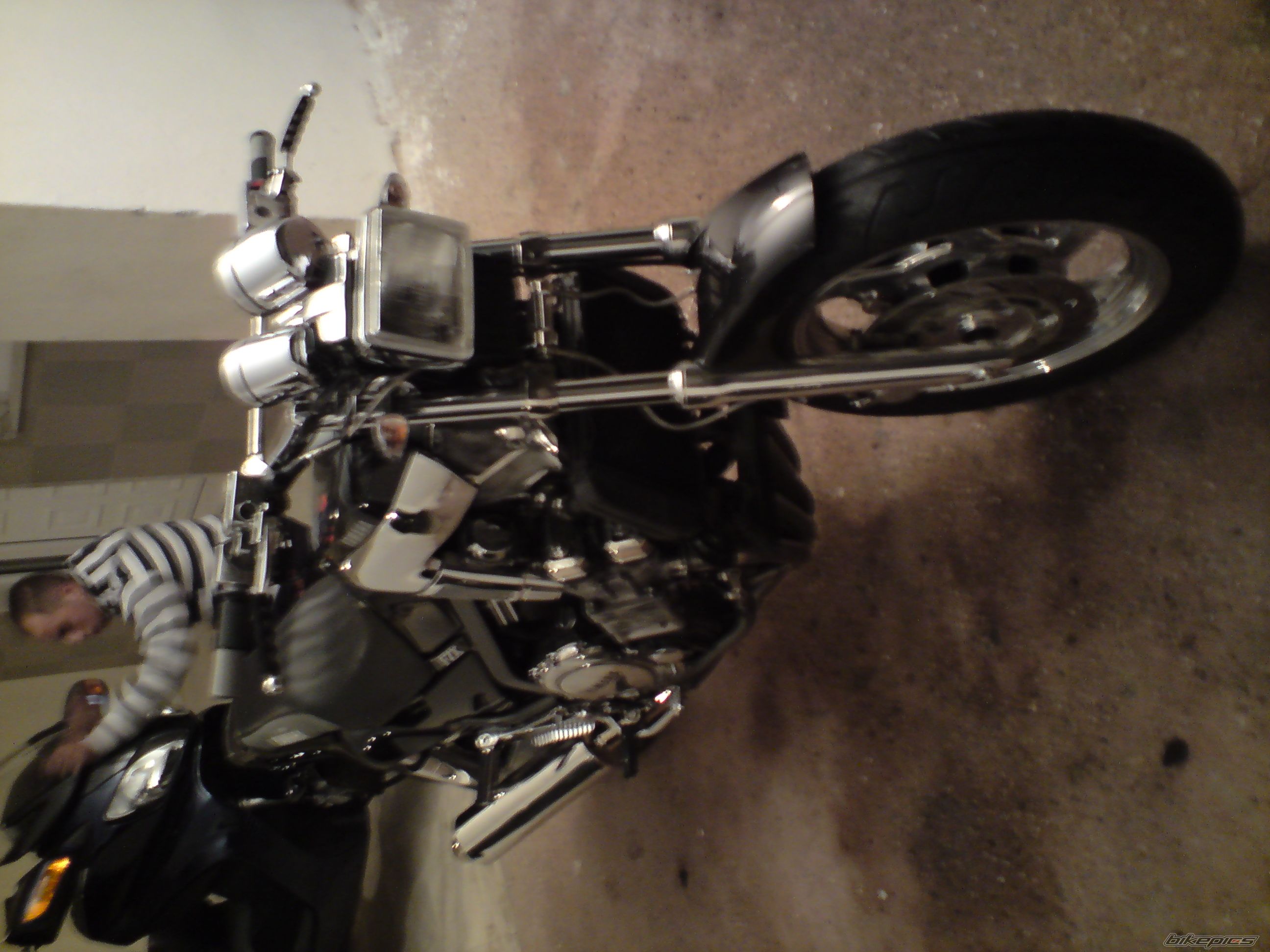 Photo 1527855