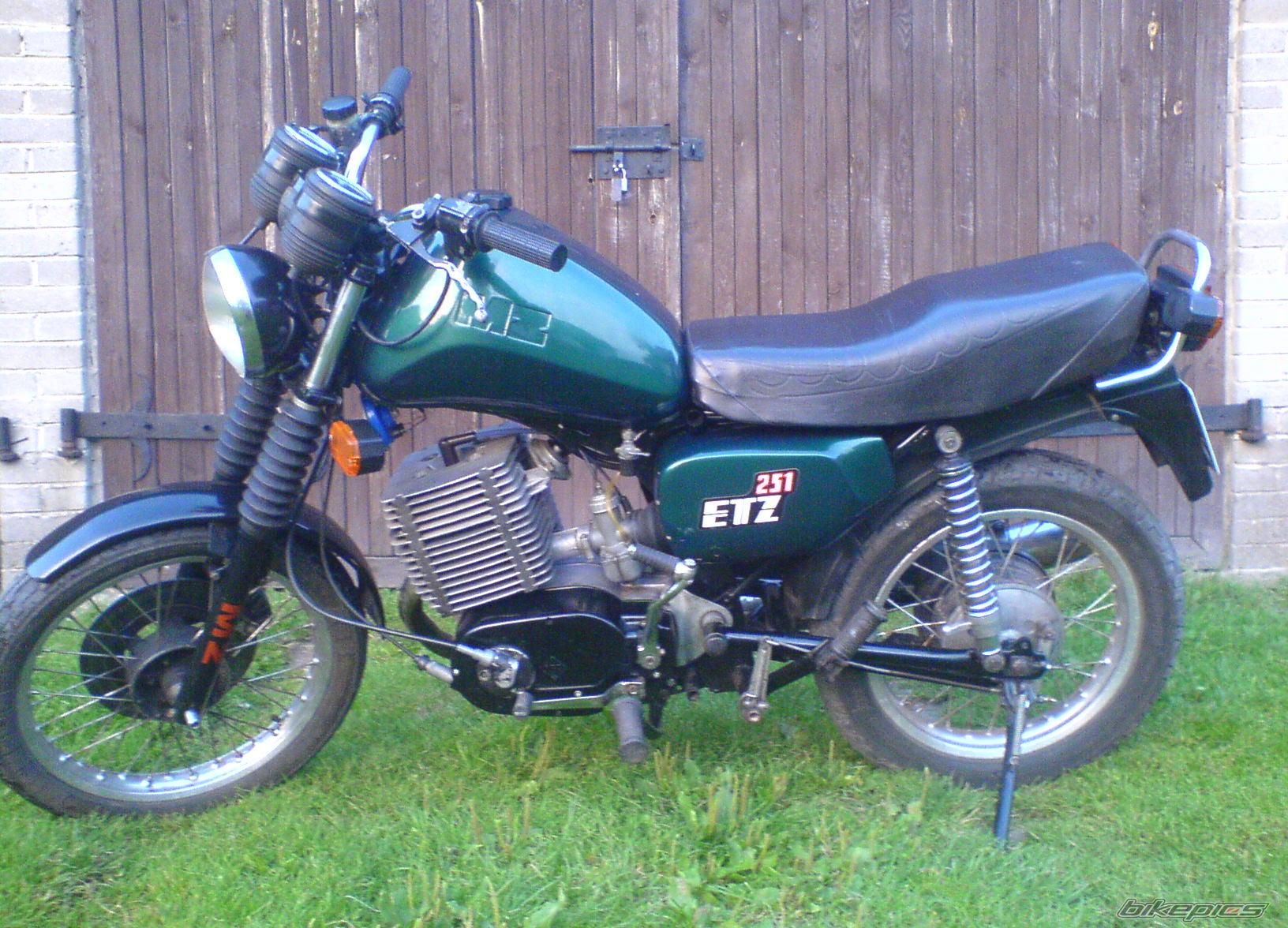 Bike Photo 1527945