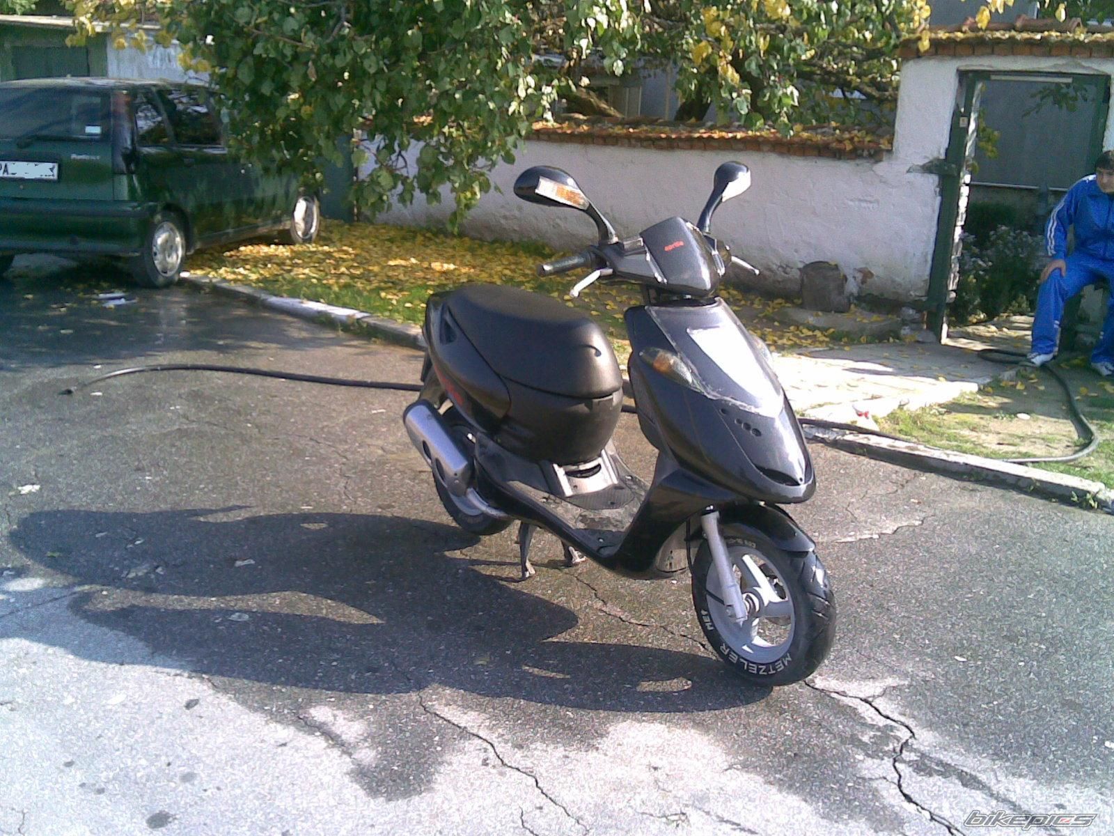 Photo 1527984