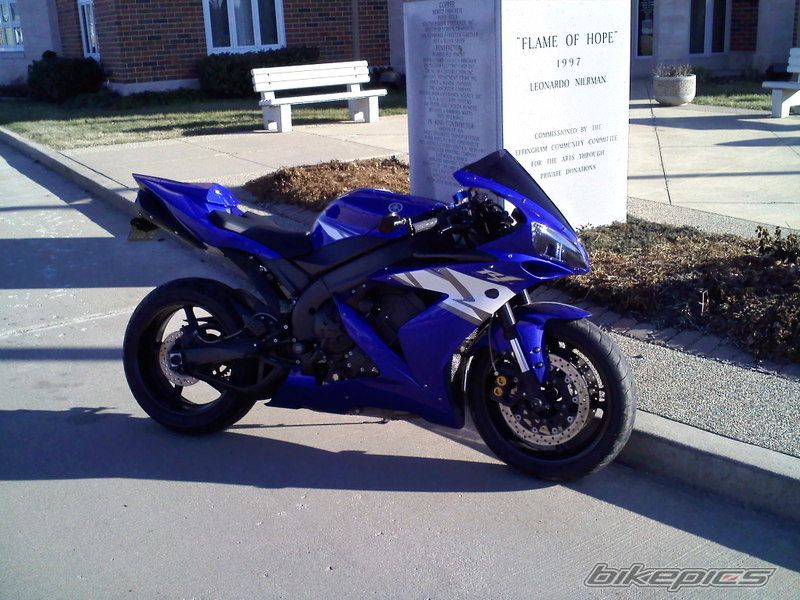 Photo 1528003
