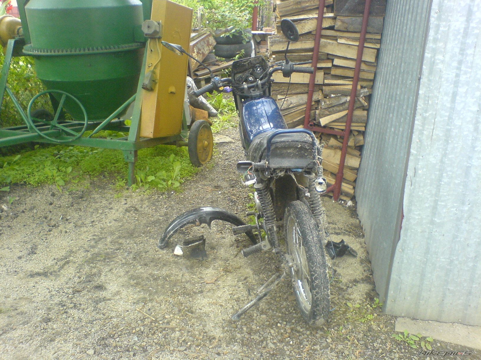 Photo 1528114