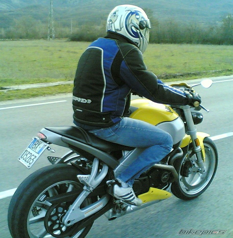 Photo 1528121