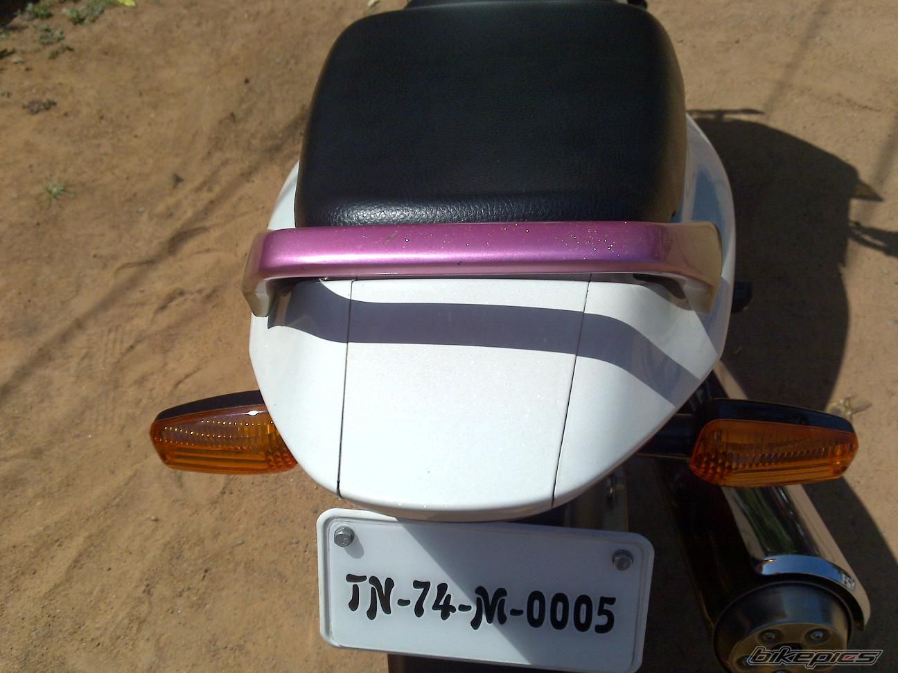 Photo 1528223