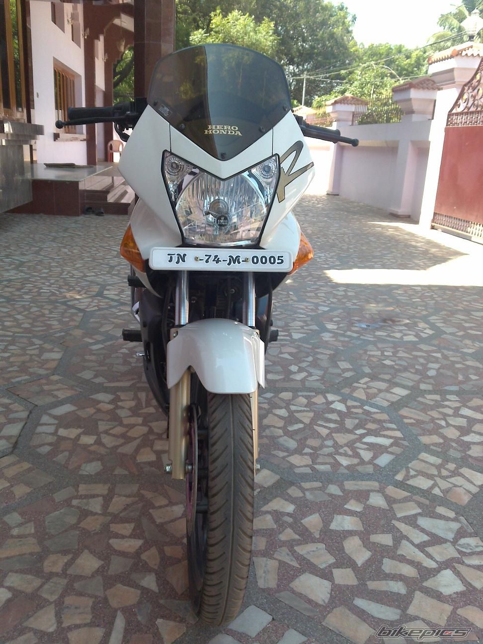 Photo 1528224