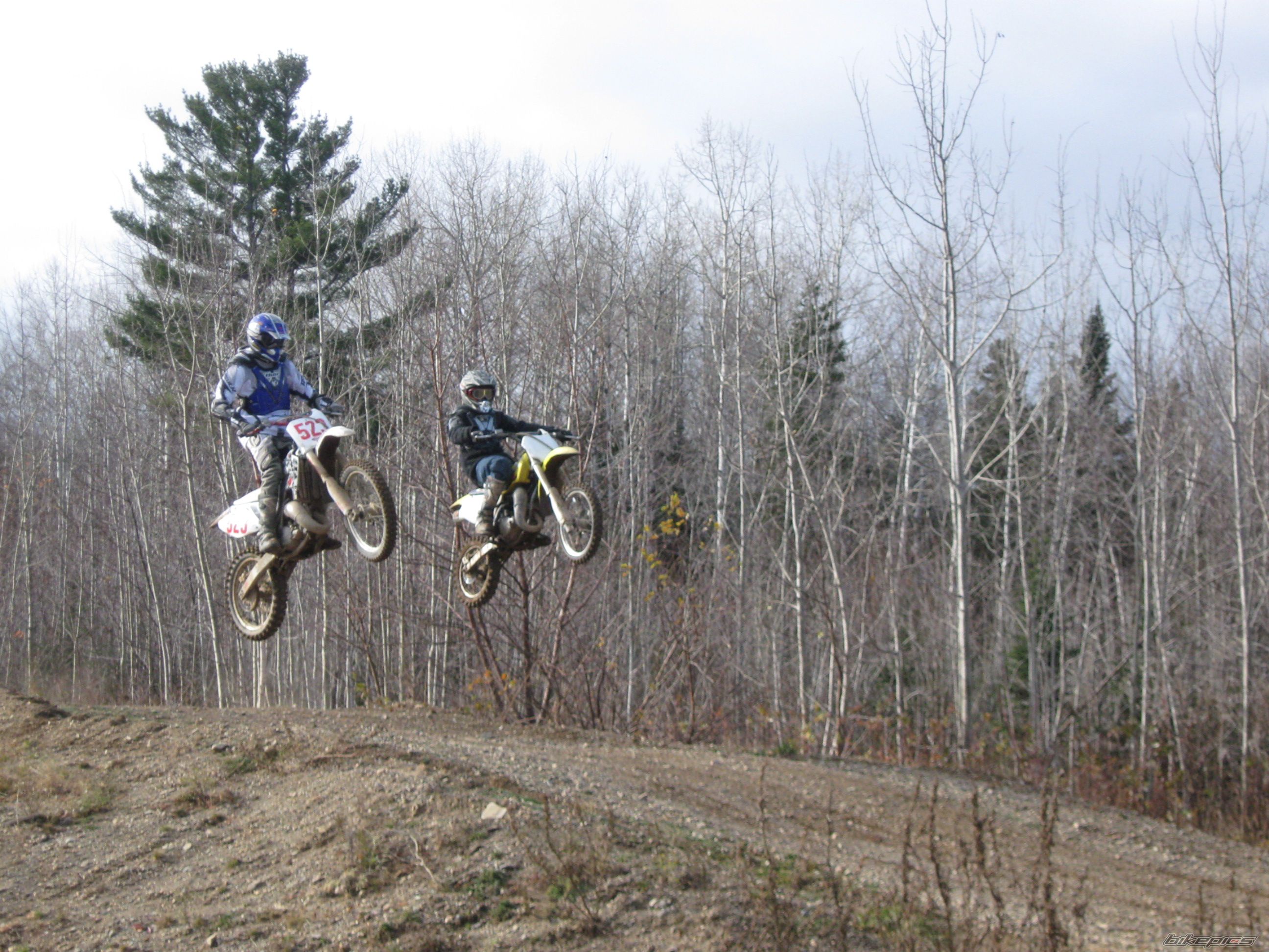 Photo 1528487