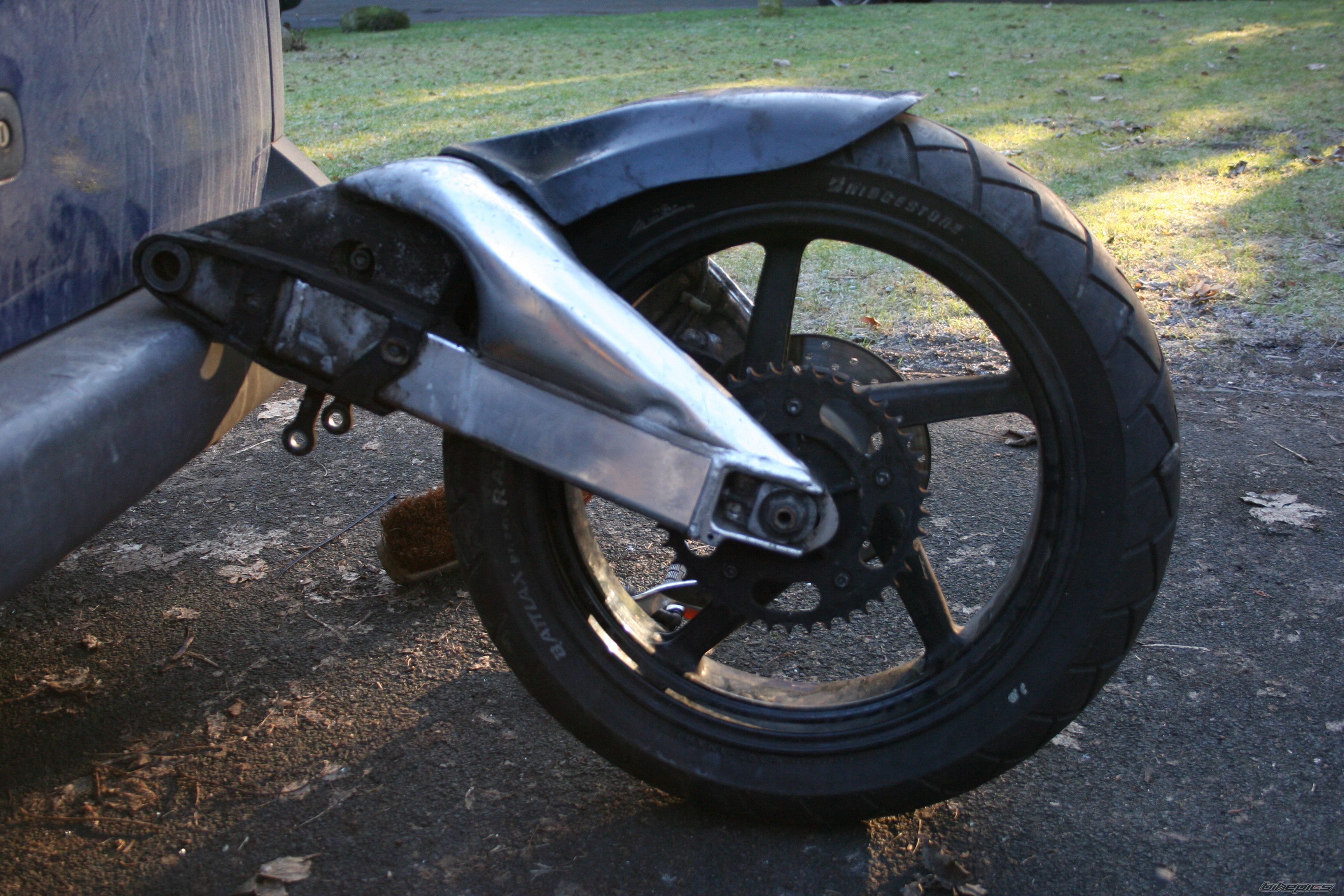 Photo 1528569