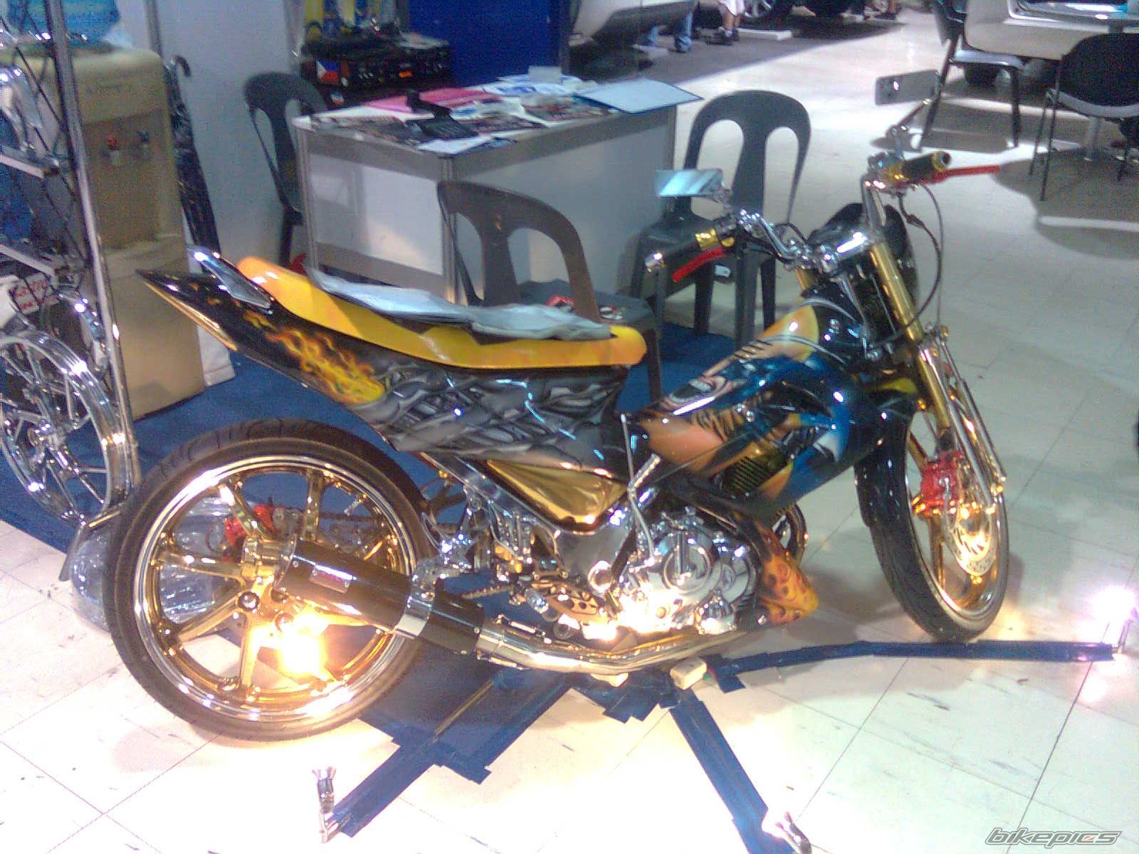 Photo 1528599