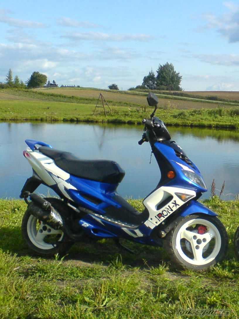 Photo 1528712