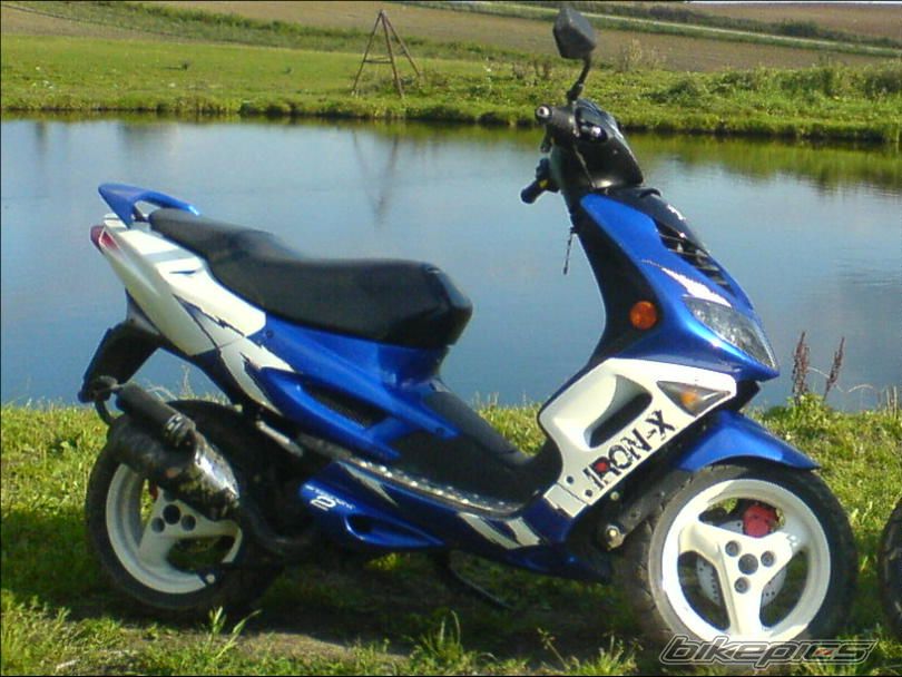 Photo 1528713