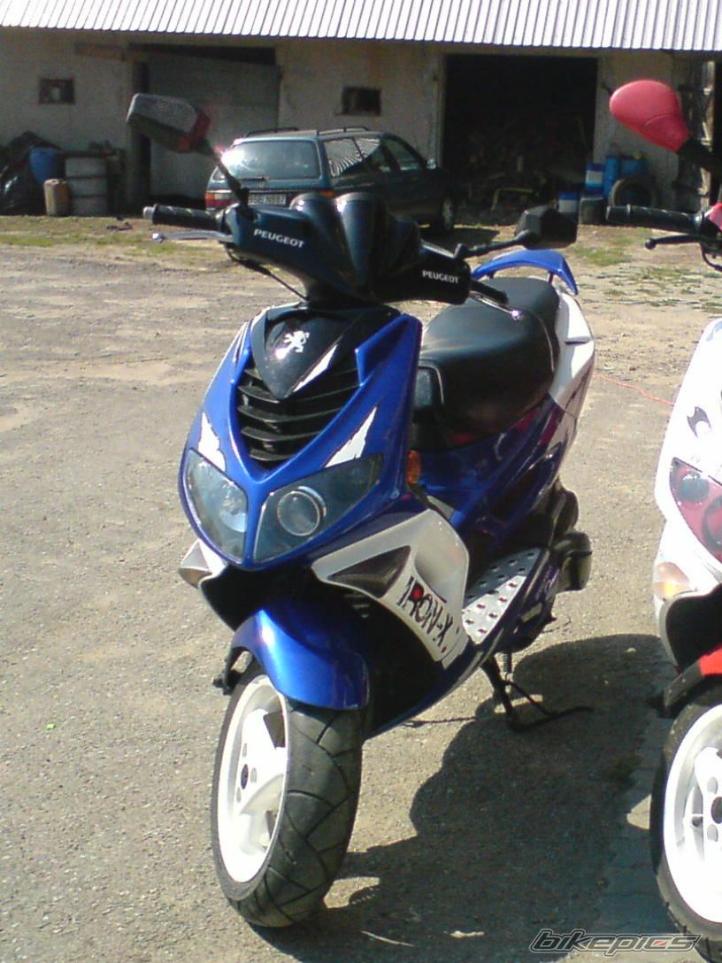 Photo 1528715