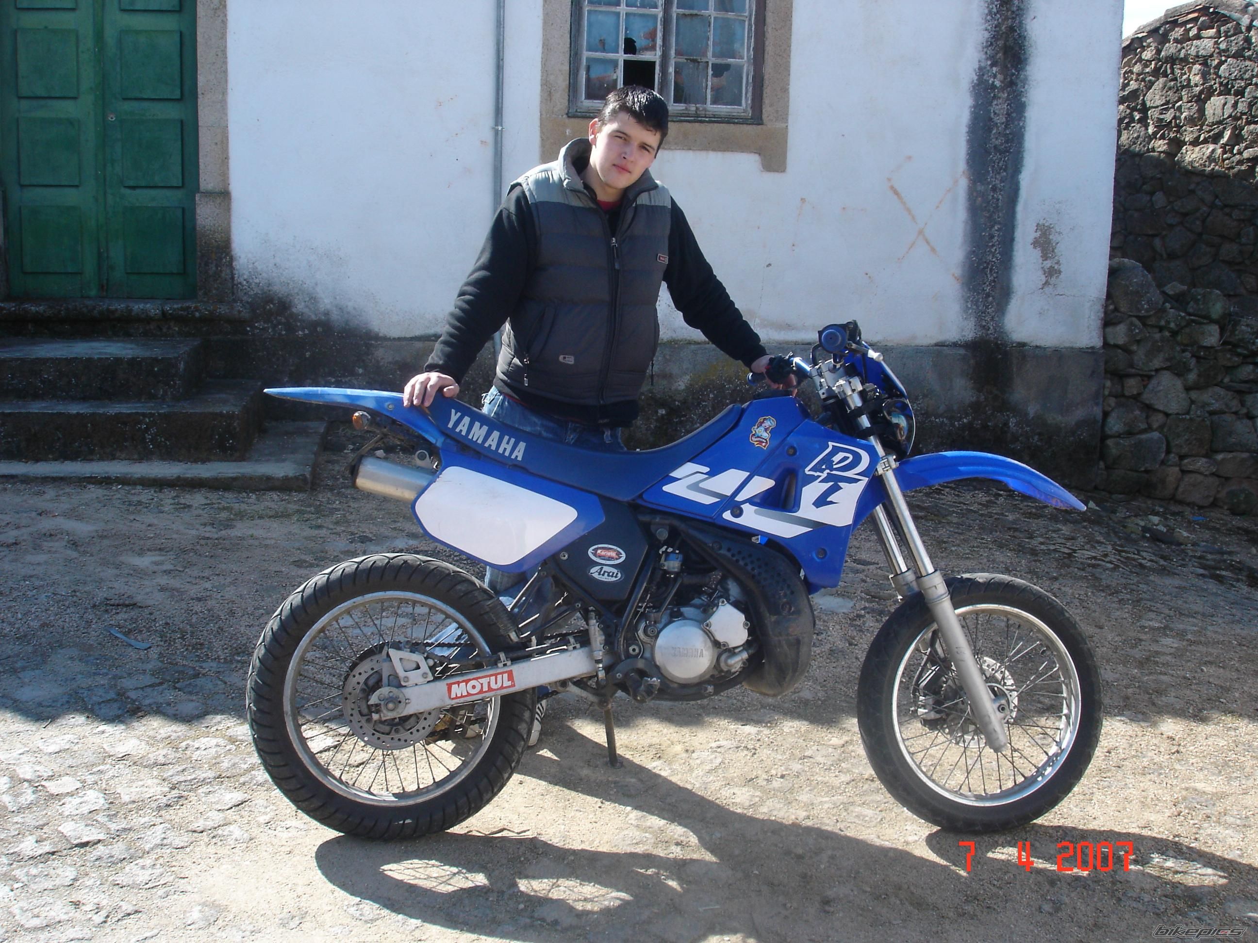Photo 1528772