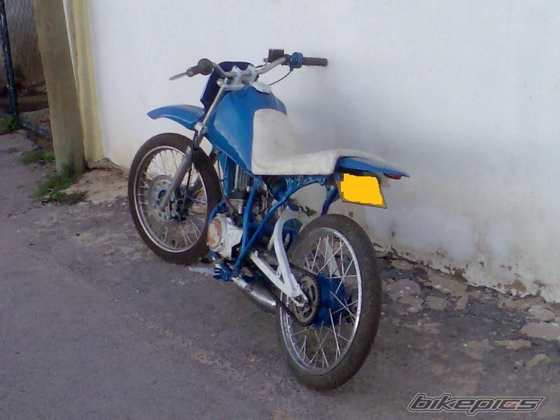 Photo 1528830