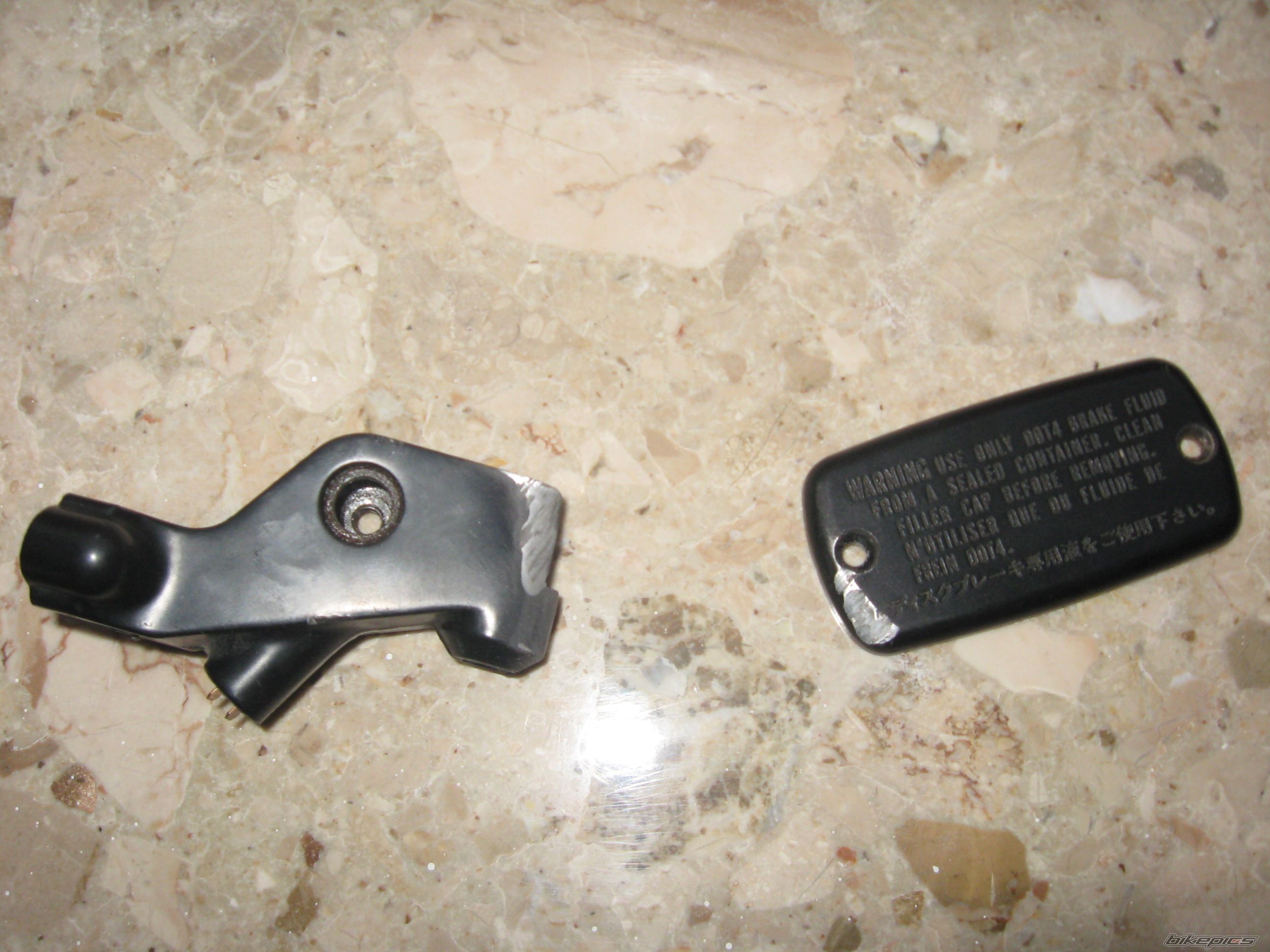 Photo 1528864
