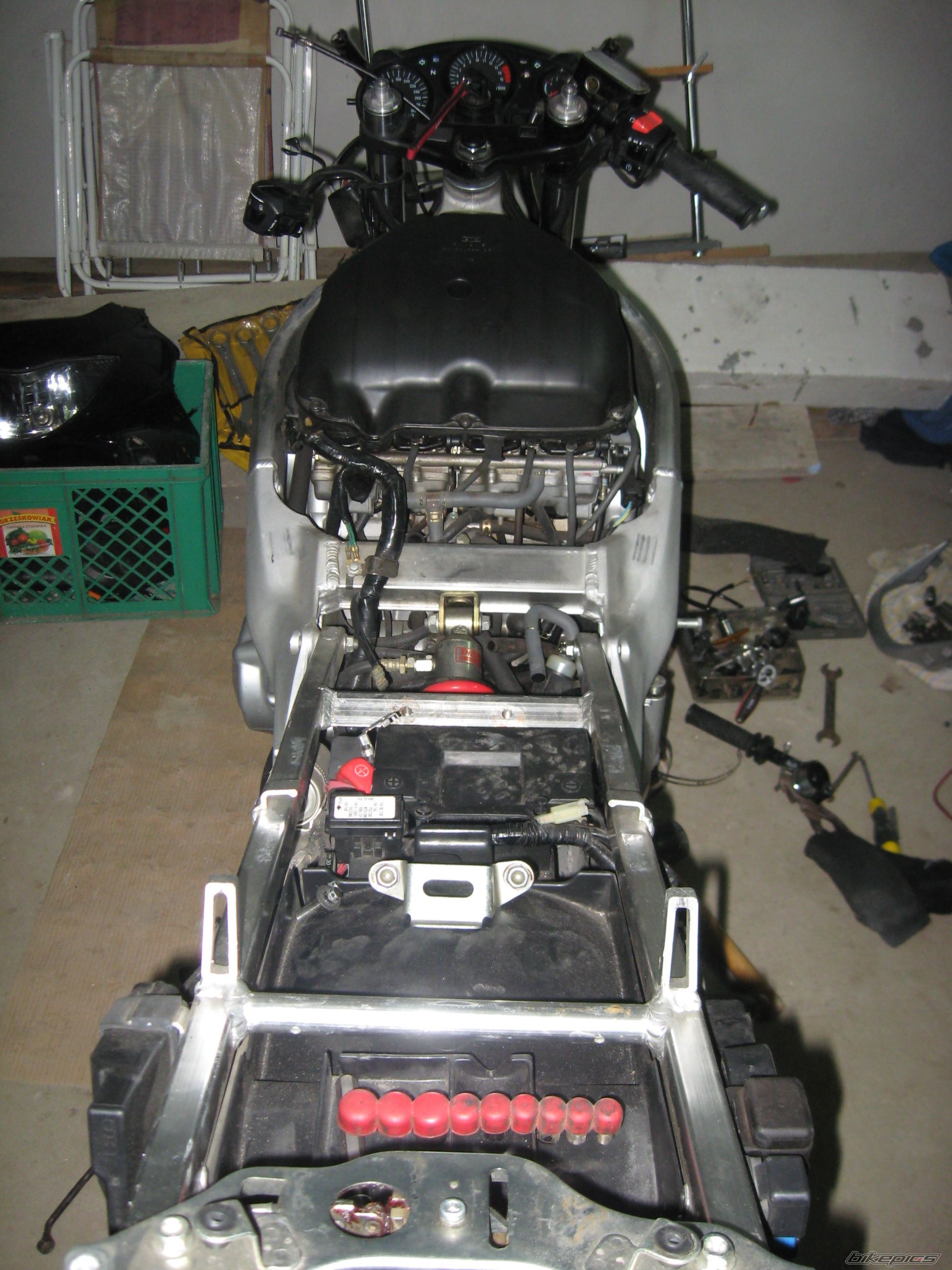 Photo 1528886